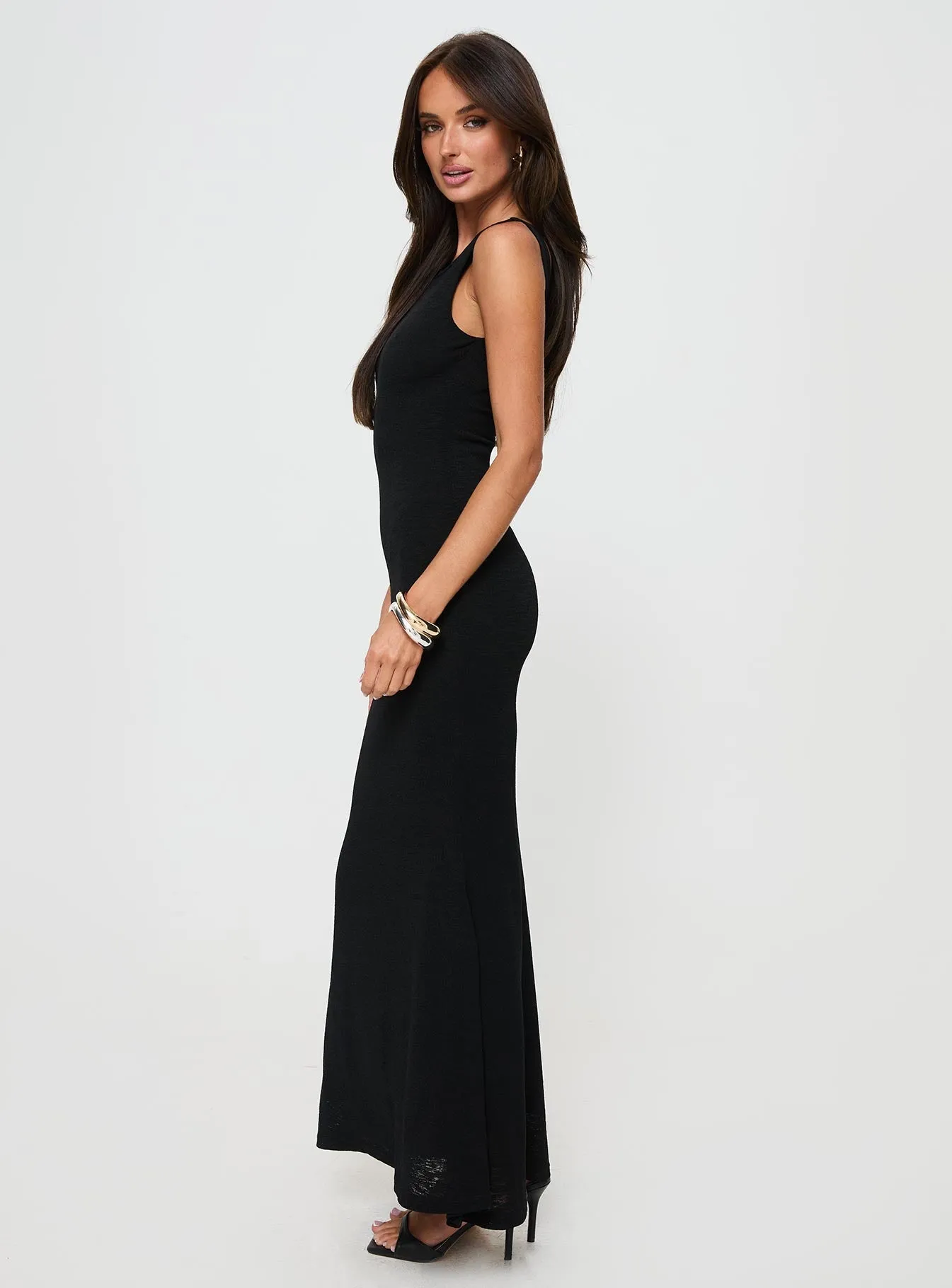 Timeless Fashion Lightweight and Breezy Ashen Maxi Dress Black