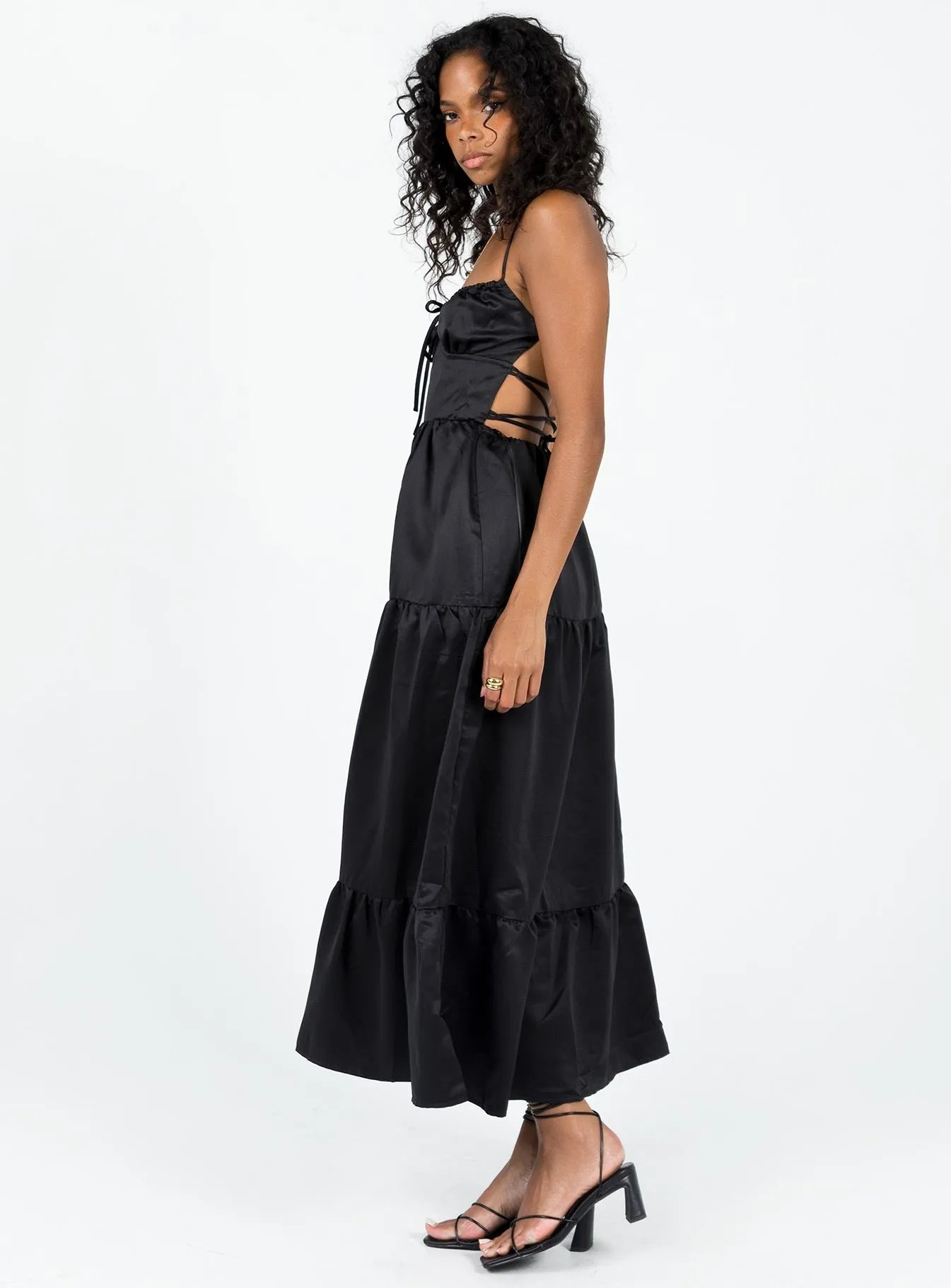Cool Draping Lace-Sleeve Kuzen Maxi Dress Black
