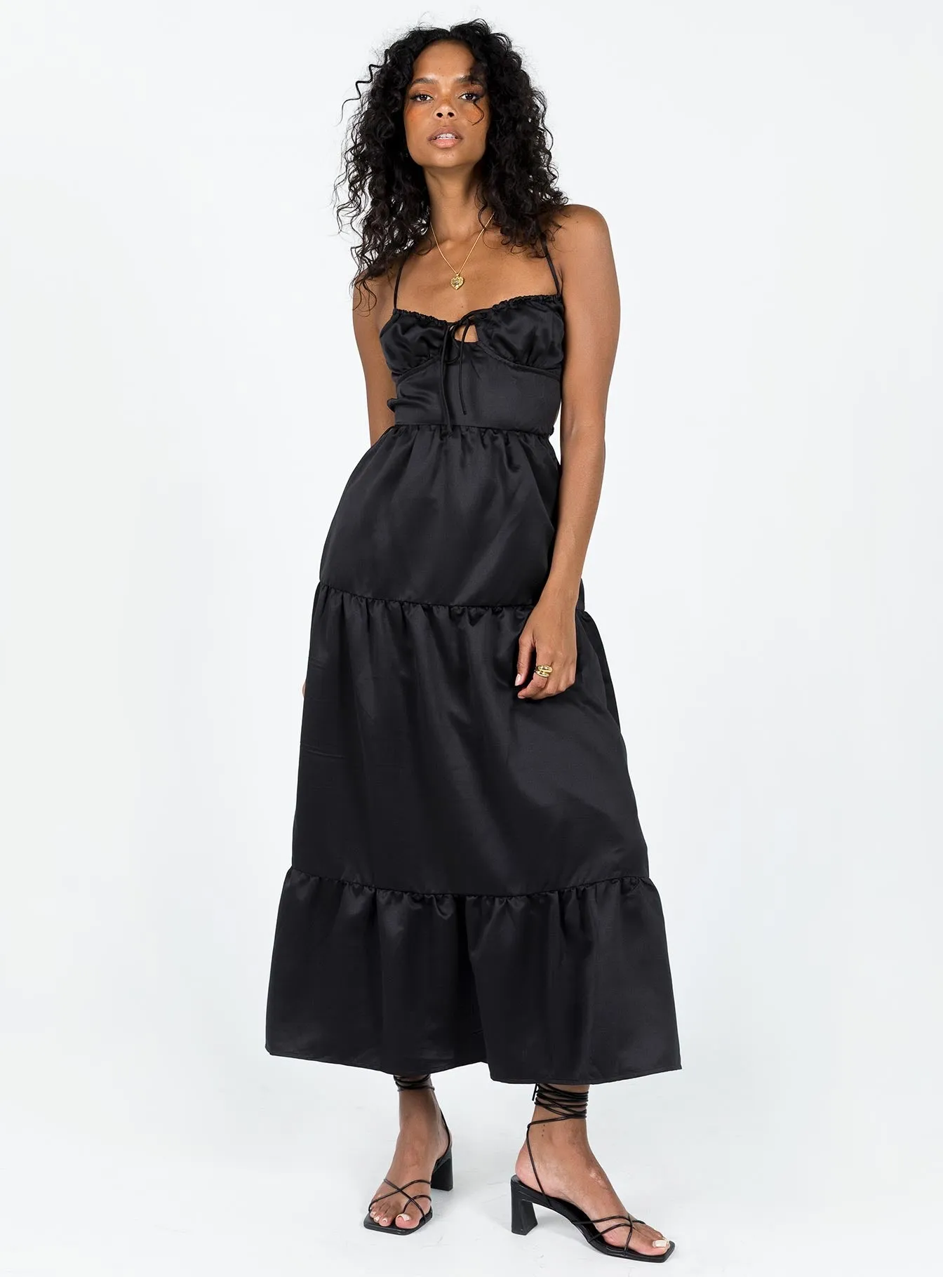 Sophisticated Line Kuzen Maxi Dress Black