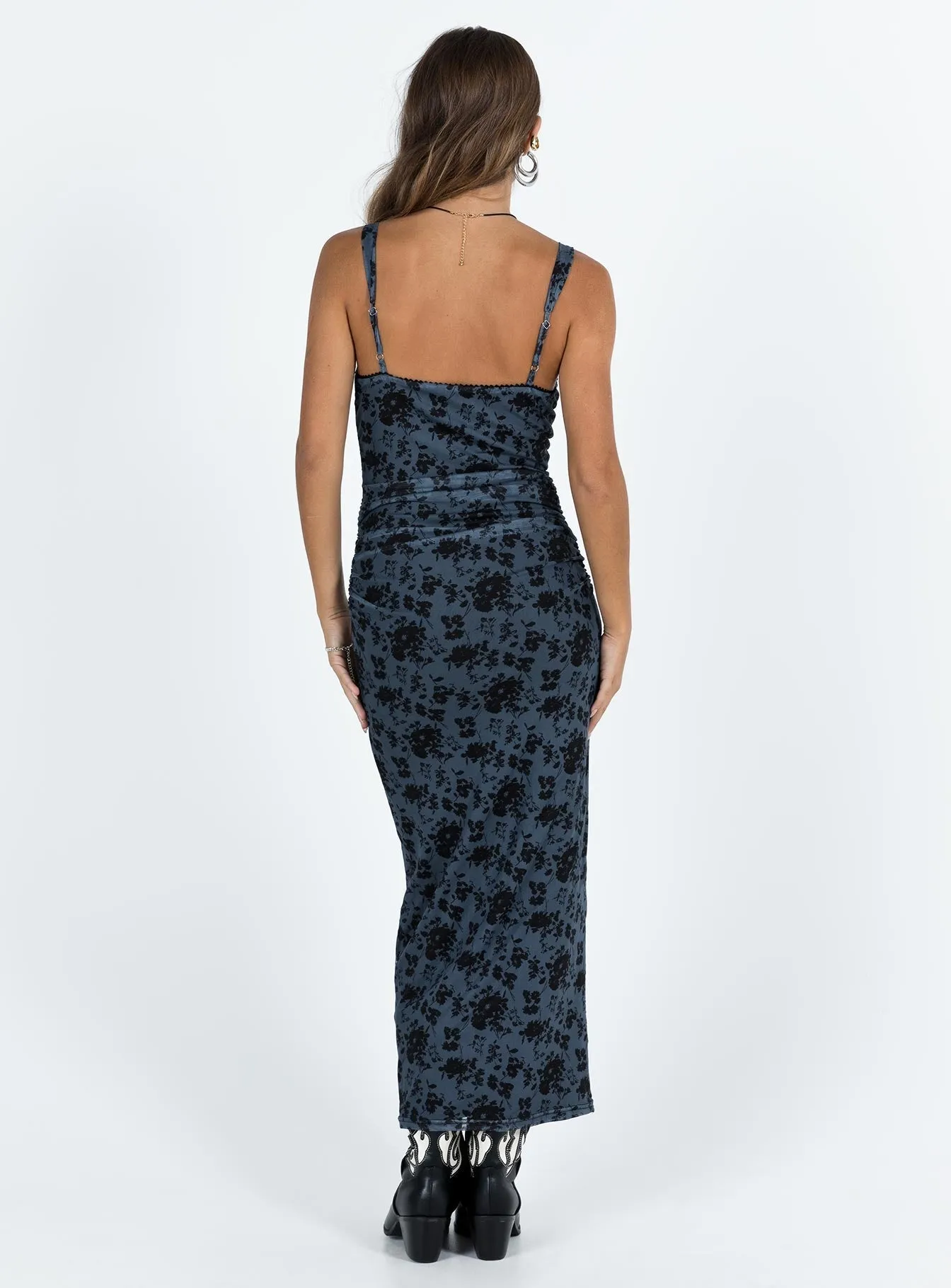 Sleek and Simple Cotter Maxi Dress Blue Floral