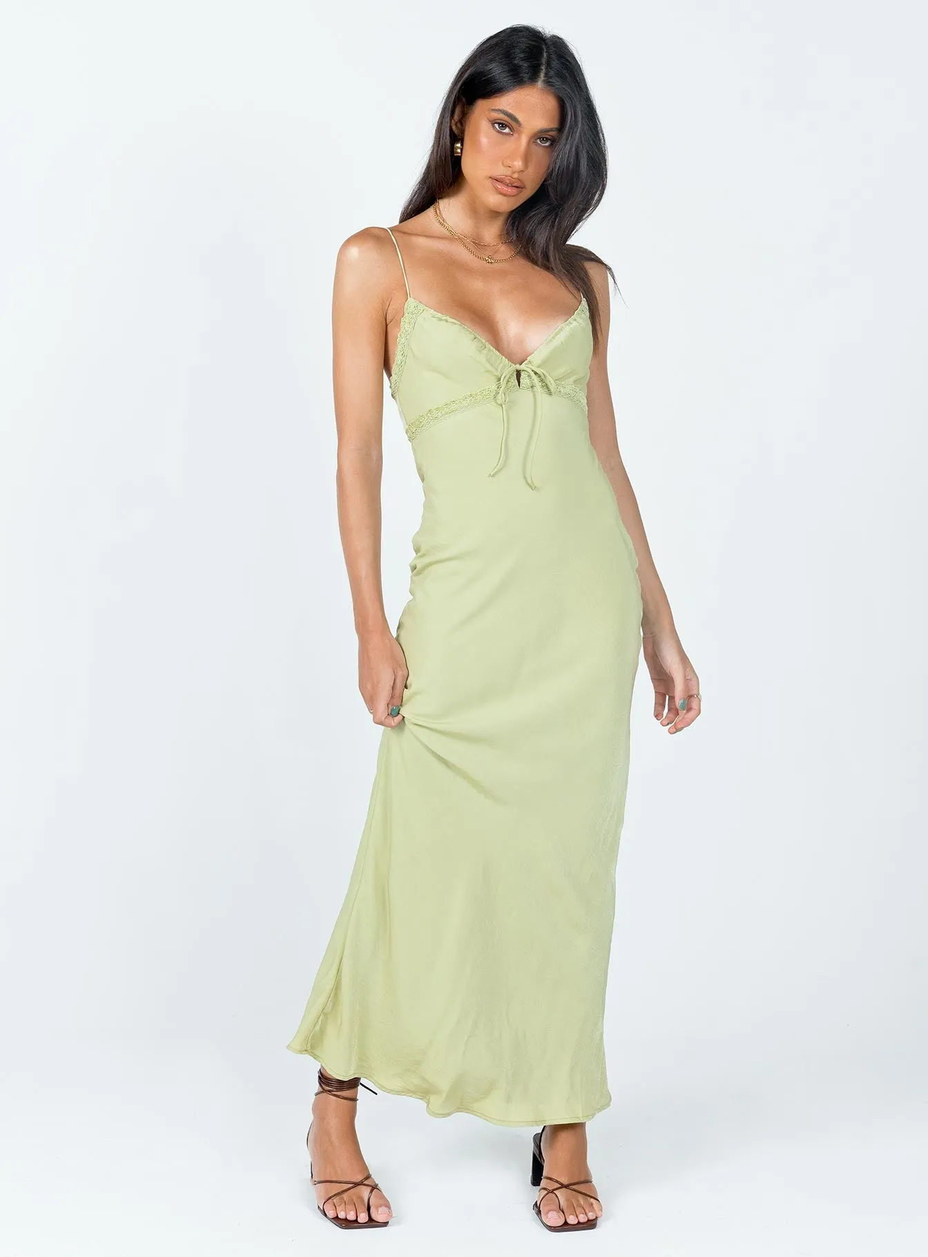 Daily Option Event Perfect Emily Maxi Dress Green