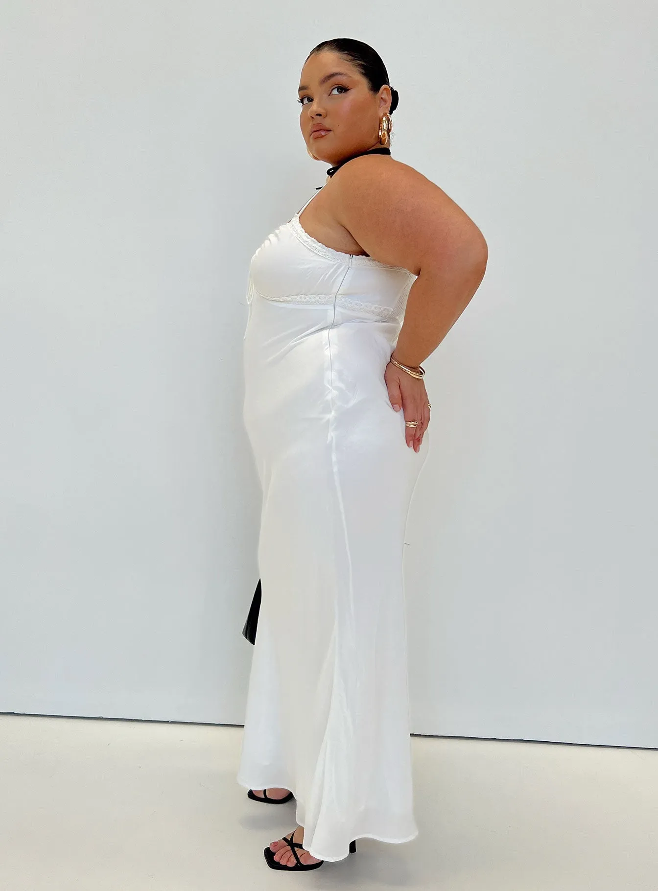 Trendy Piece Emily Maxi Dress White Curve