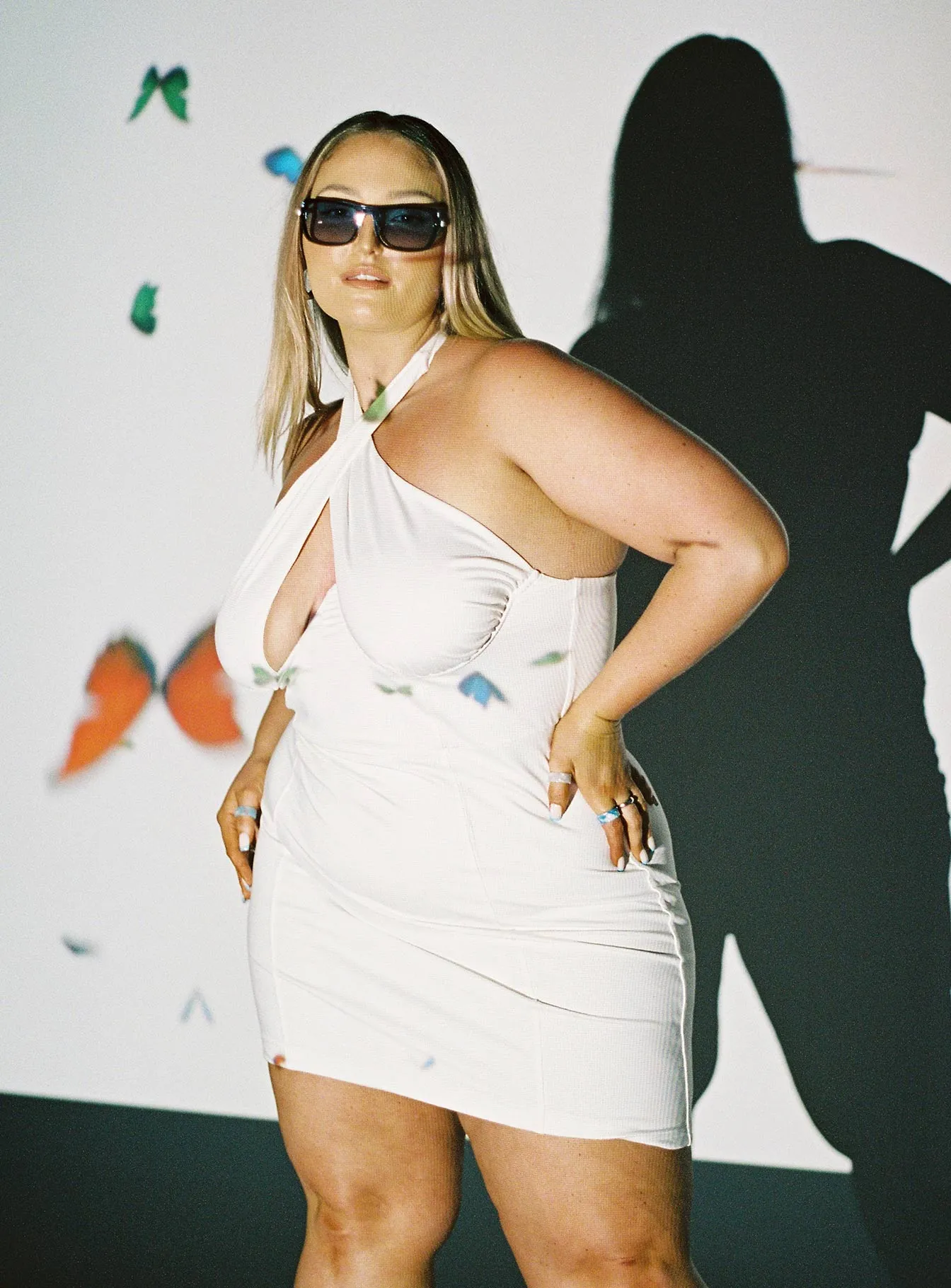 Feel Good Mini Dress White Curve Visual Balance