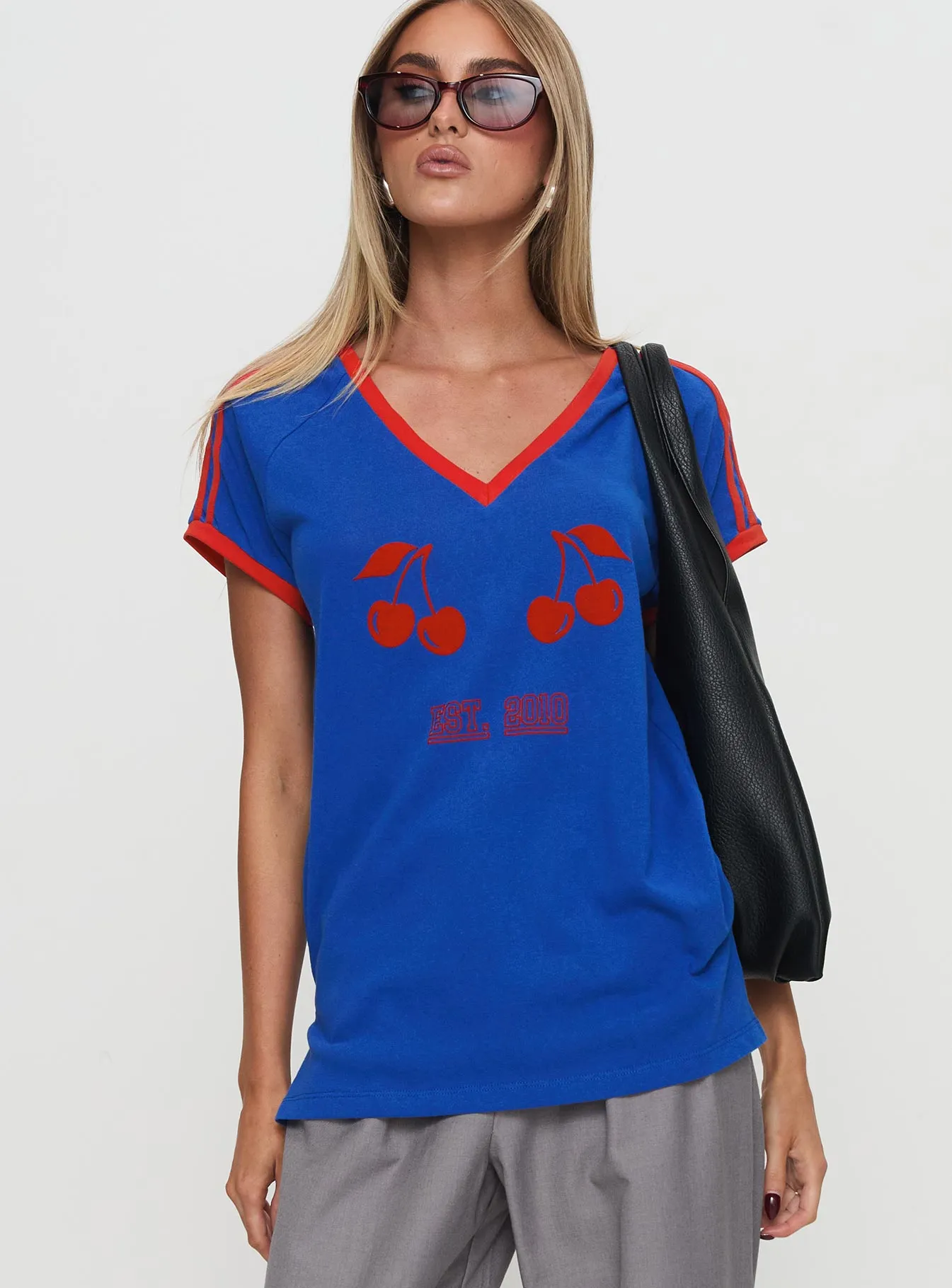 Functional Wearable Chic Fit From The Vine Sports Top Blue