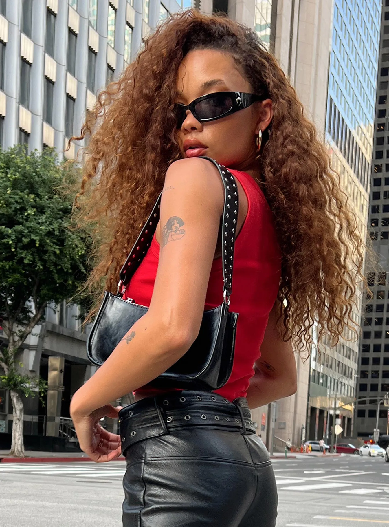 Printed uniqueness Plus Size Guns N' Roses Tank Top Red