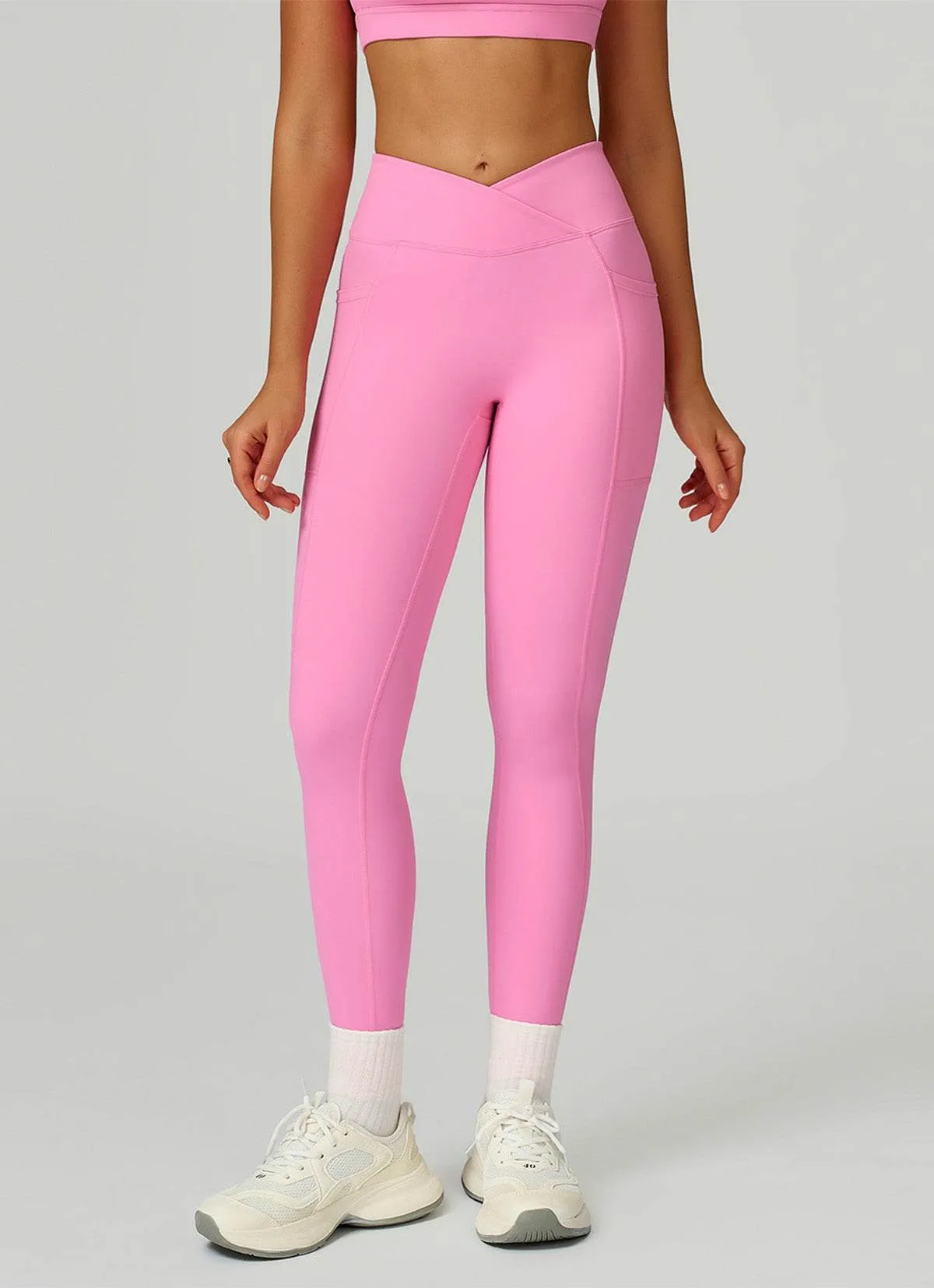 Cross Waist Yoga Leggings with Pockets QuickDryTechnology EcoFriendlyTextiles