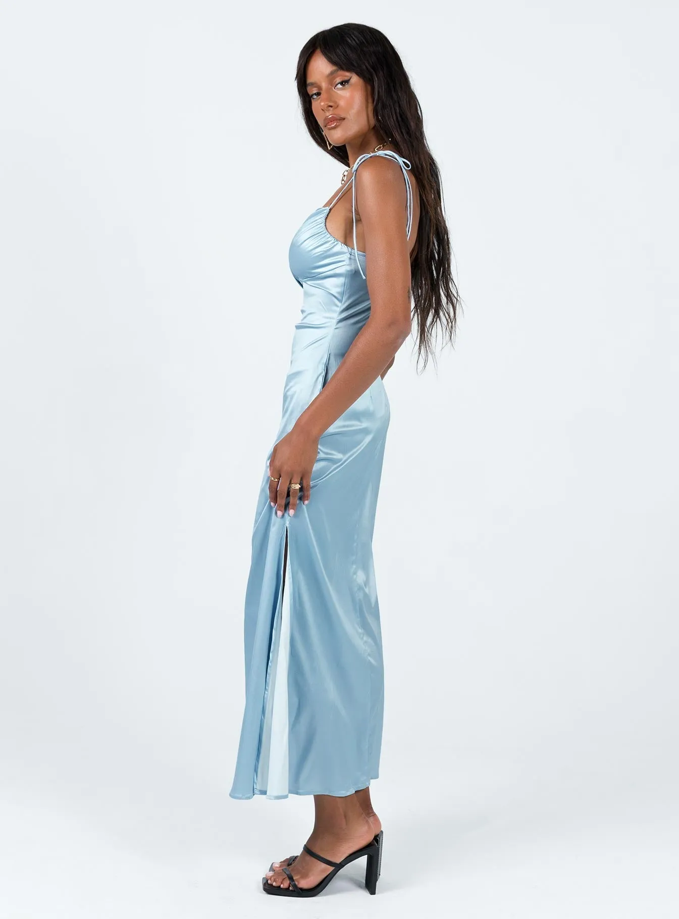 Modern Motion Avriel Maxi Dress Blue