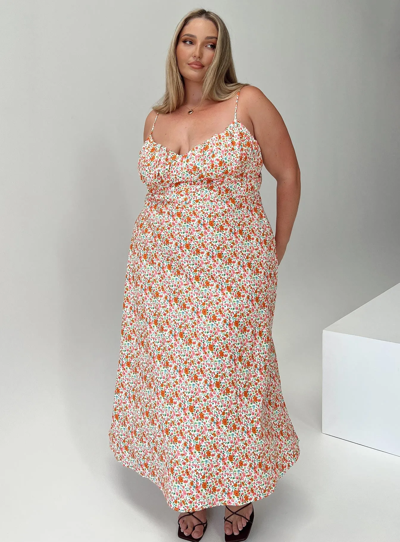 Amara Floral Midi Dress Multi Curve Light Weight