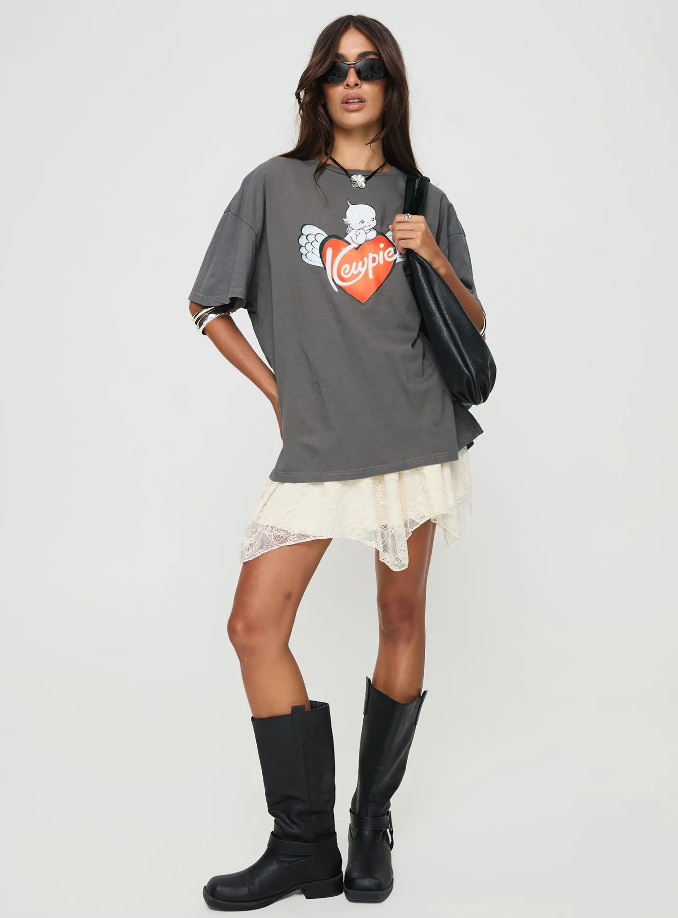 Chic Casual Wear Playful Vibes Kewpie Oversized Tee Washed Black