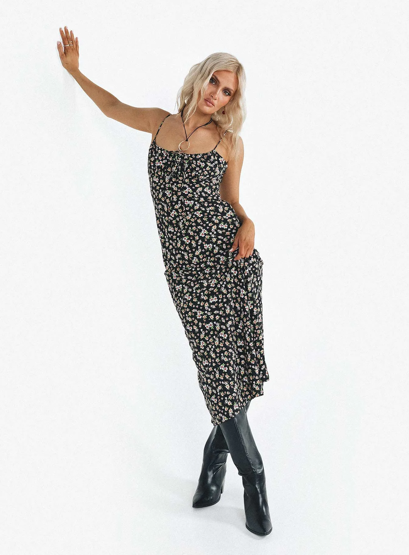 Easy Comfort Kaplan Midi Dress Black / White Floral