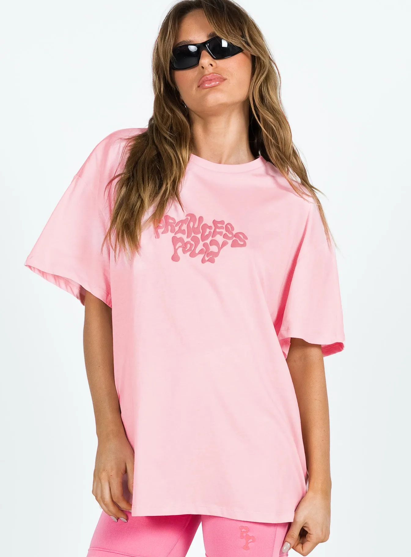 Quick Fit Performance Non Irritating Collar Princess Polly Oversized Tee Squiggle Text Pink