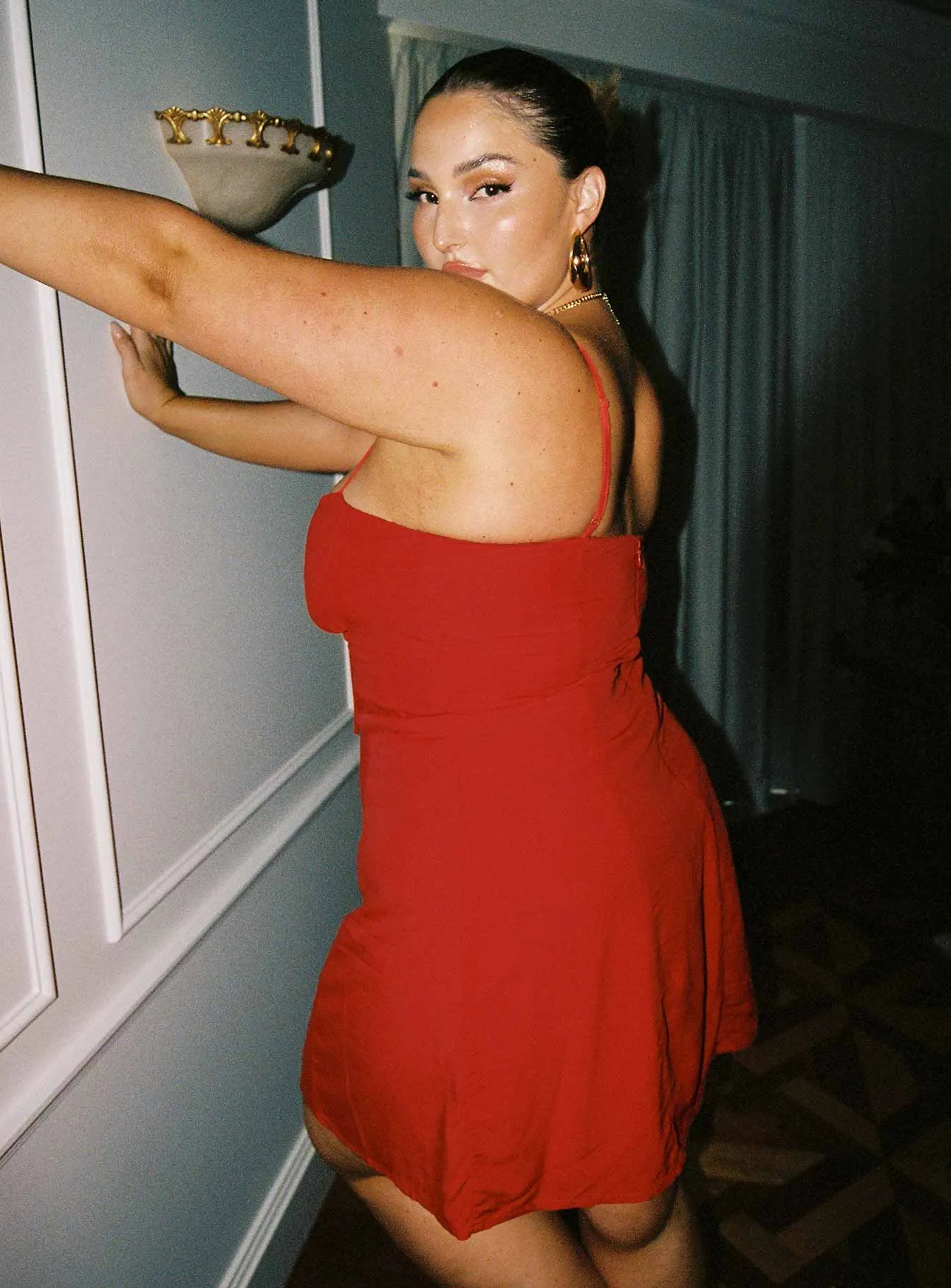 Sleek Comfort Dare Devil Mini Dress Red Curve