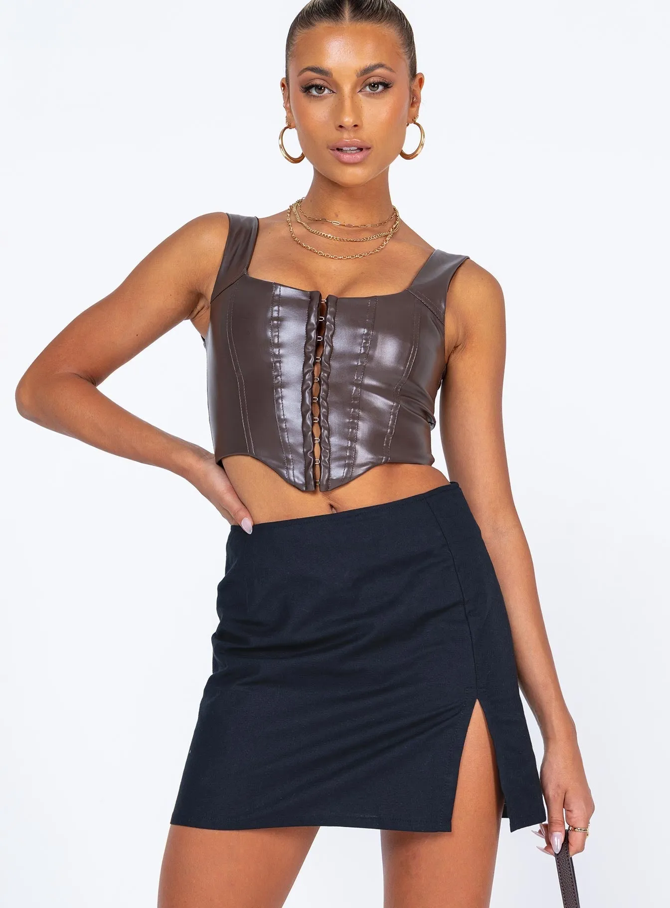Style Preview Clean Outfit Motel Sheny Mini Skirt Black