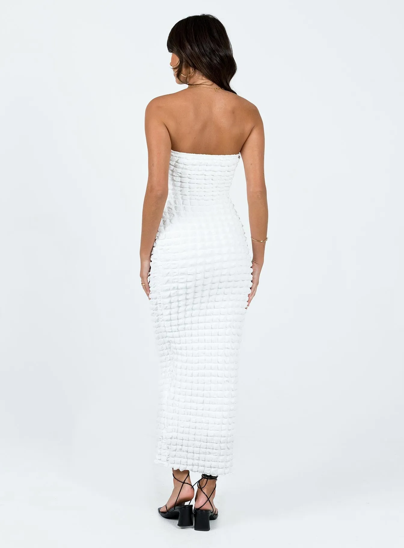 Street Mood Perfectly Fit Look Kendrick Strapless Maxi Dress White