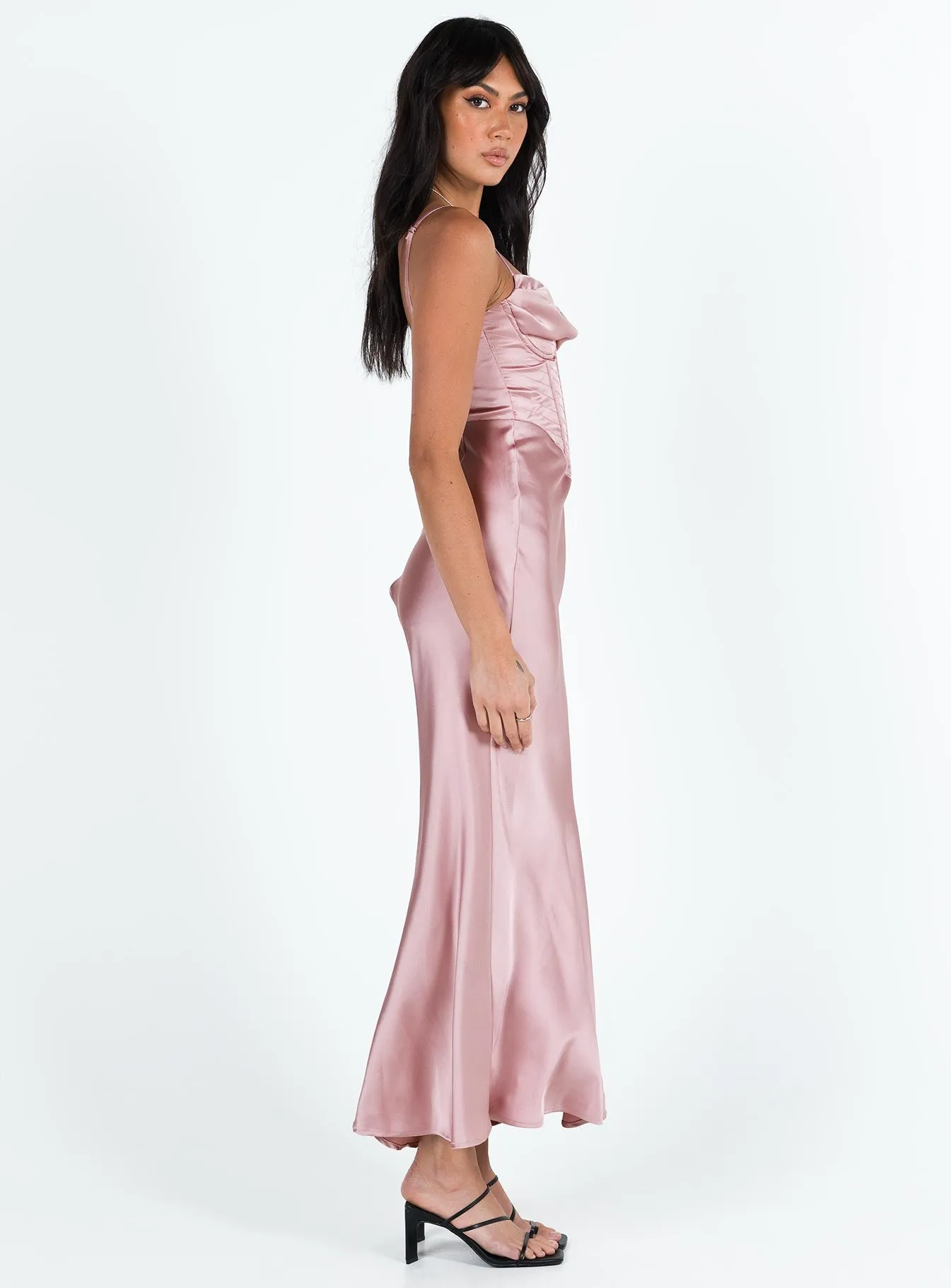 summer look FlexibleClosure Macrae Maxi Dress Mauve