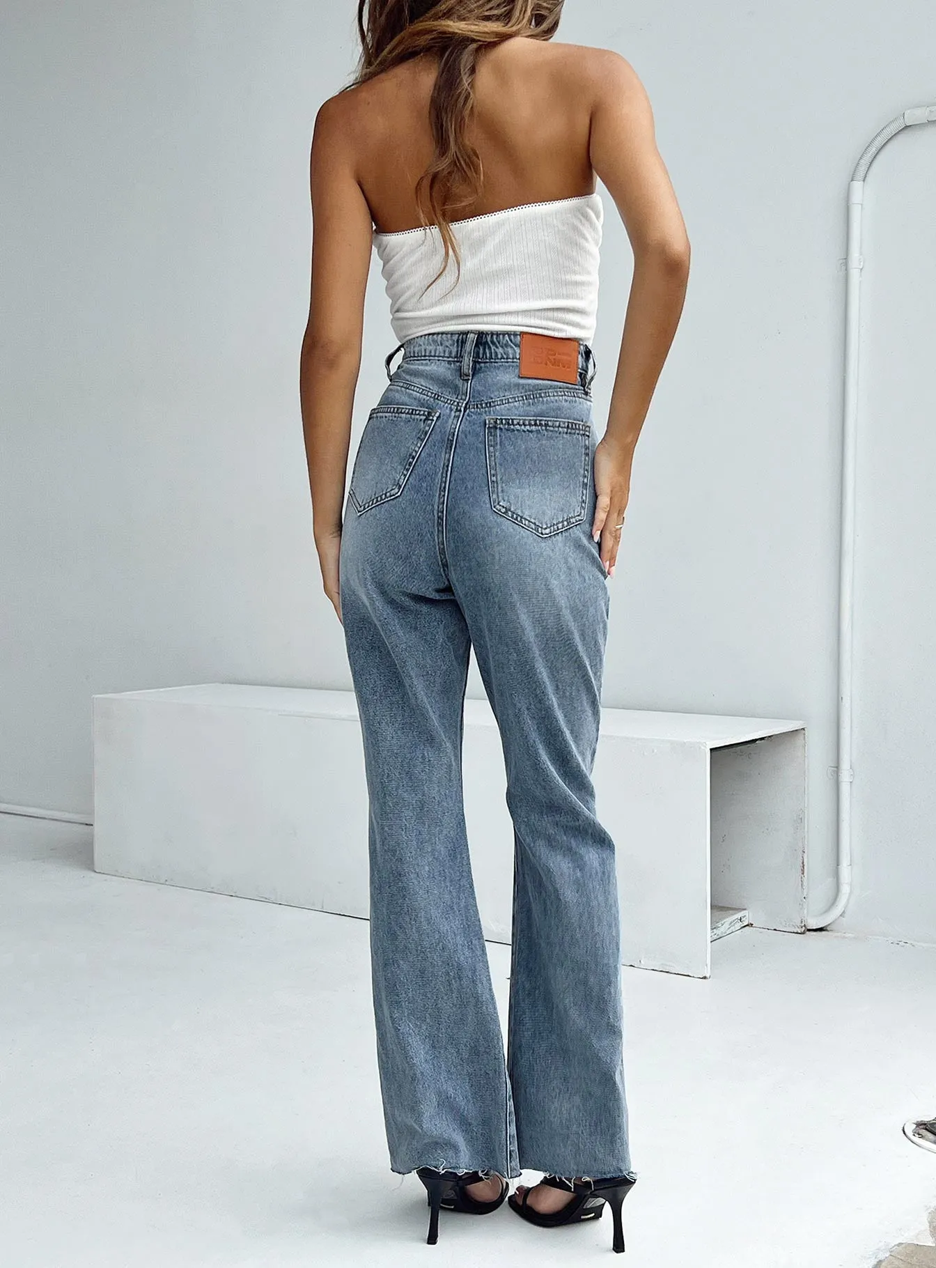 Chandra Flare Jeans Mid Wash Denim Comfortable Sleep