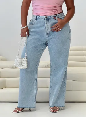 Fawcett High Rise Straight Leg Jeans Light Blue Wash Curve NonChafe Outdoor Footwear