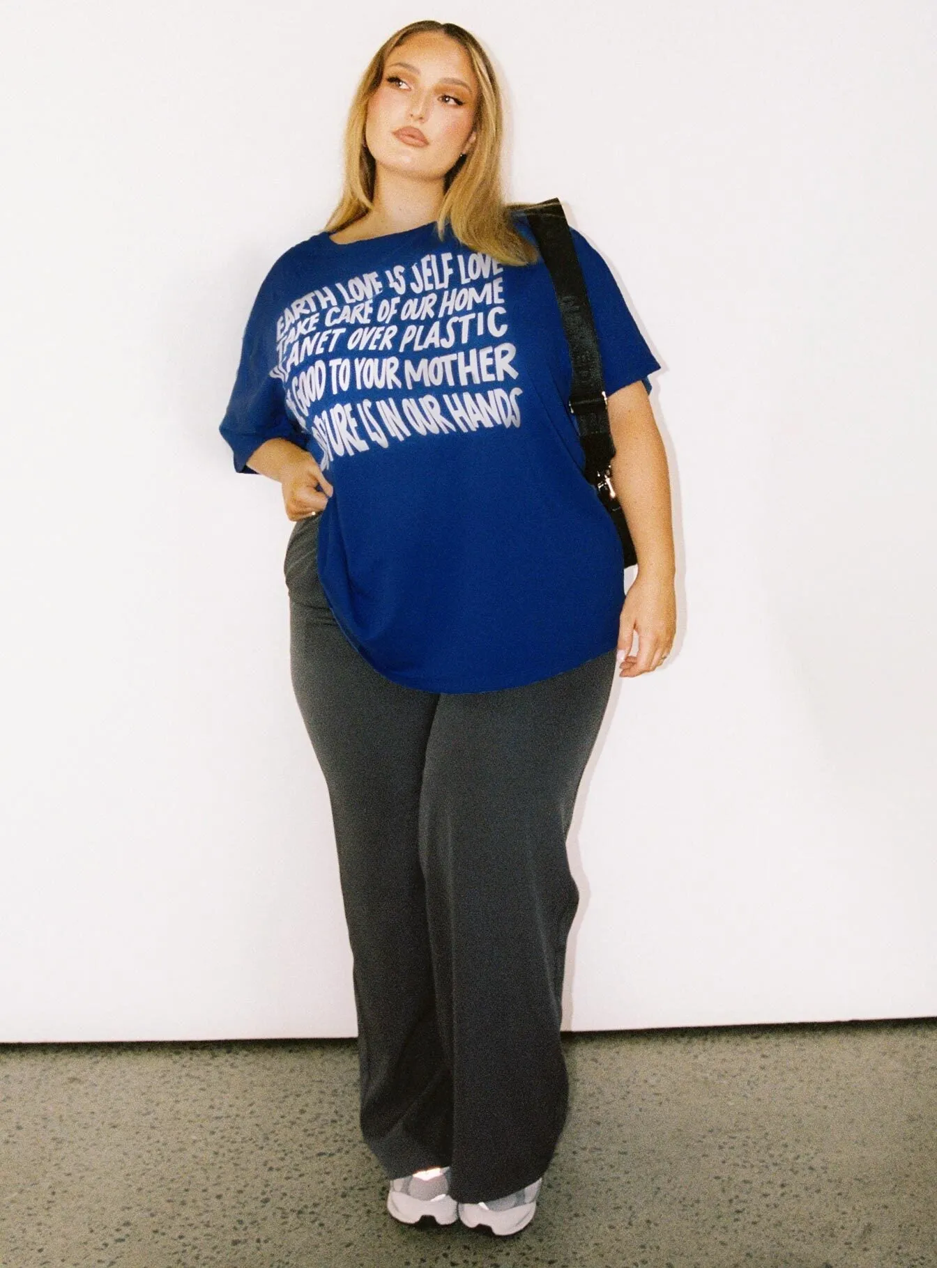 Be Kind Charity Oversized Tee Blue Curve Reinforced Shoulder Stitching