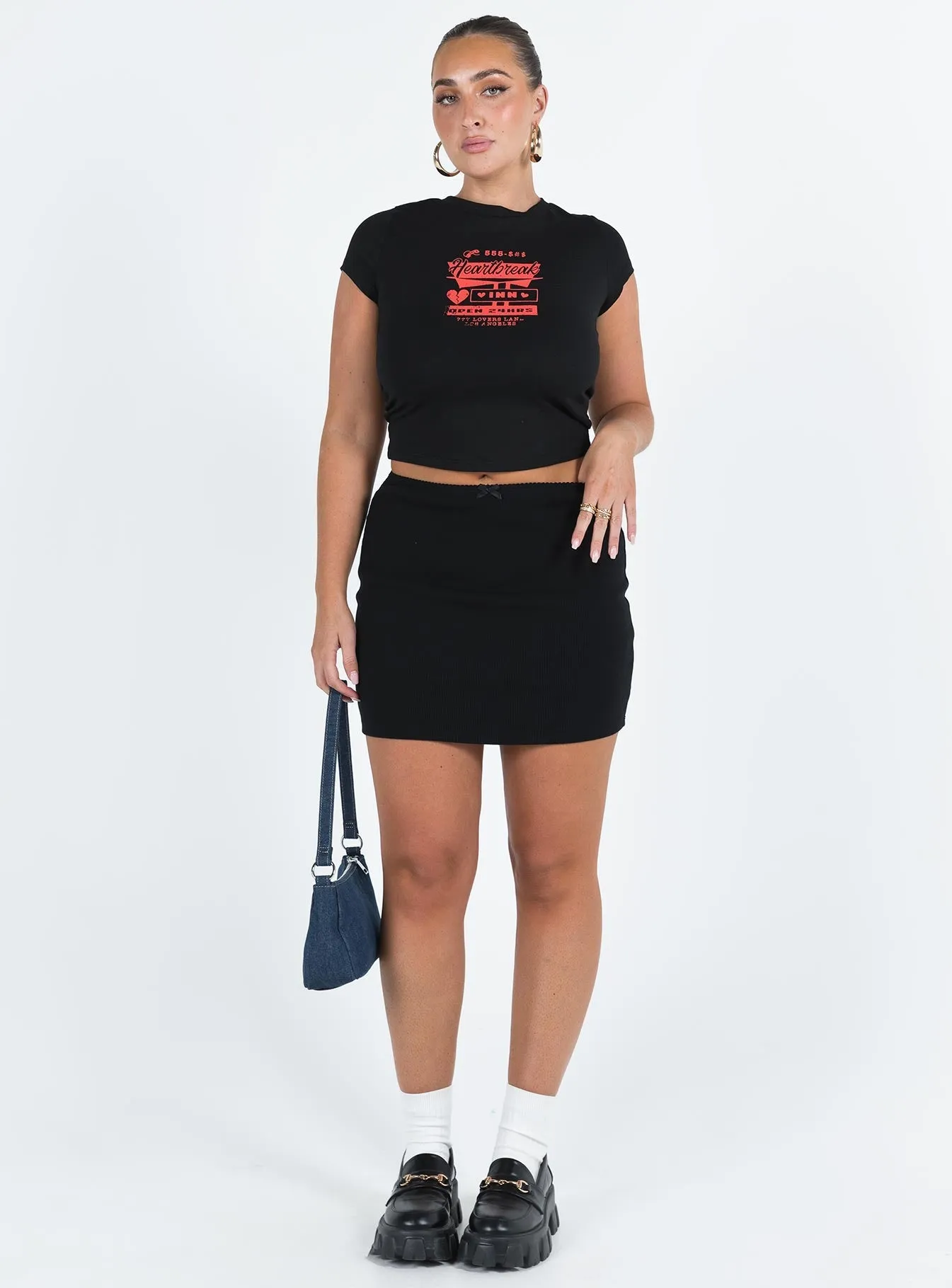 Kael Mid Rise Mini Skirt Black Outfit Diary Mood Outfit