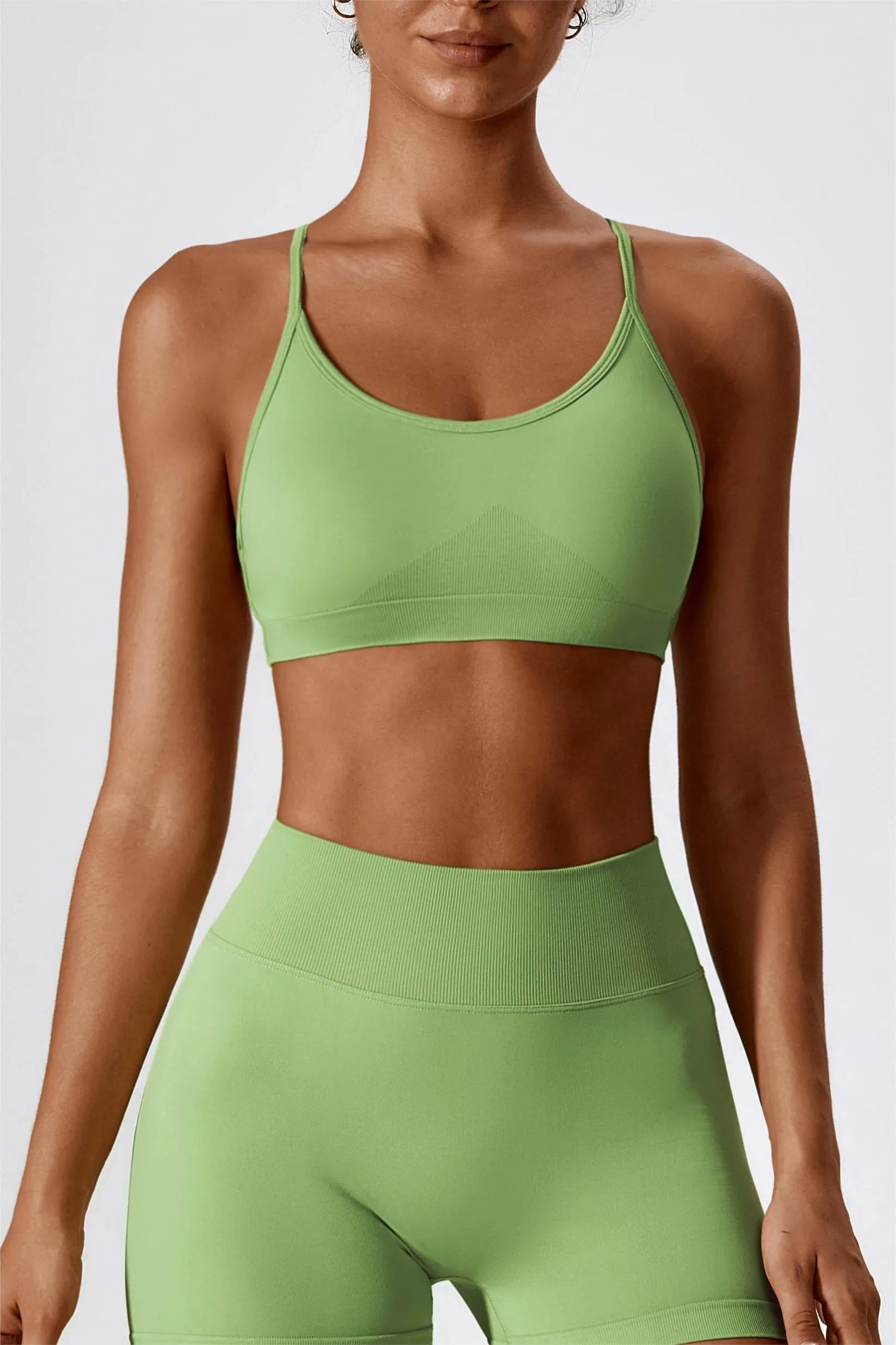 QuickDryingTech Chic Strappy Back Seamless Sports Bra