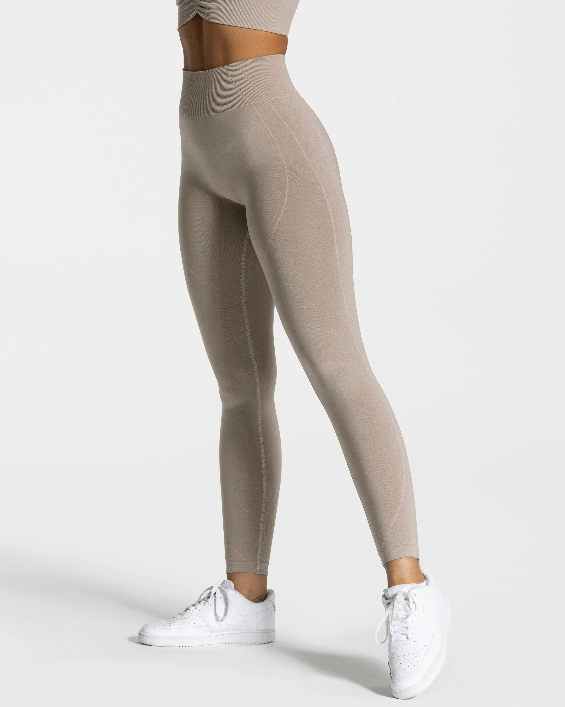 Tear Resistant Weave Focus Scrunch Leggings "Dust"