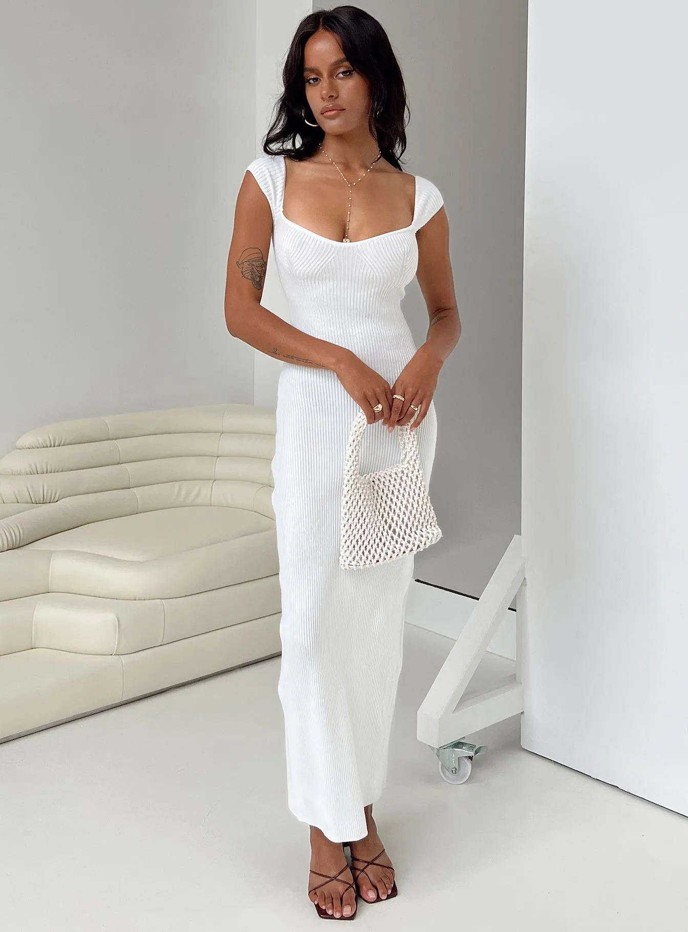 DurableStitching Night Mood Larissa Maxi Dress White