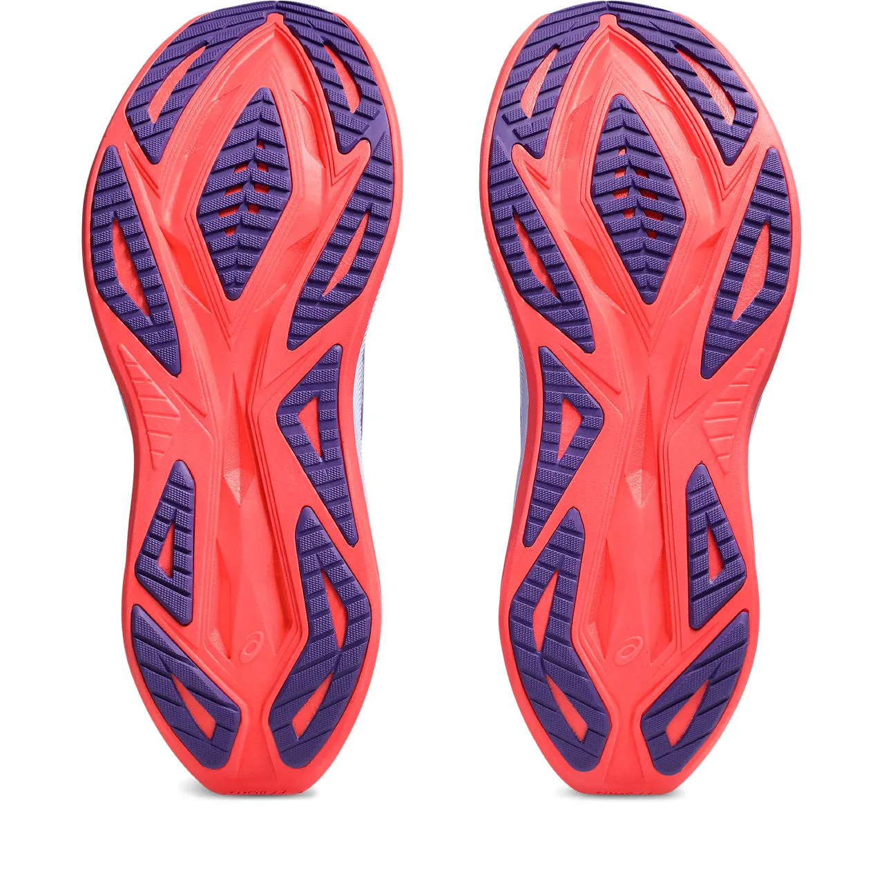 synthetic materials Superblast 2 - Unisex Sizing