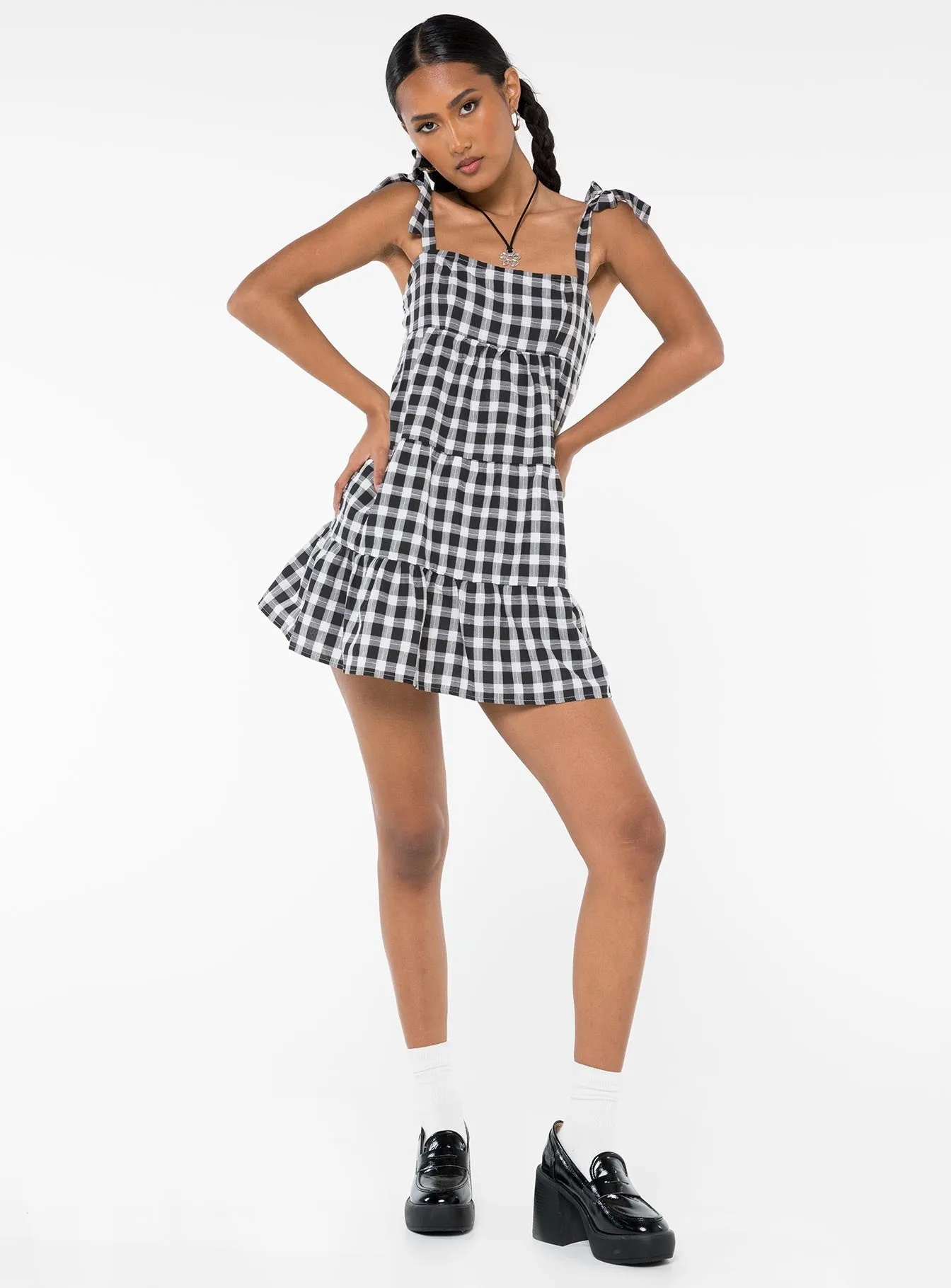 Lilah Gingham Mini Dress Black / White Quilted-Texture Moment Soft