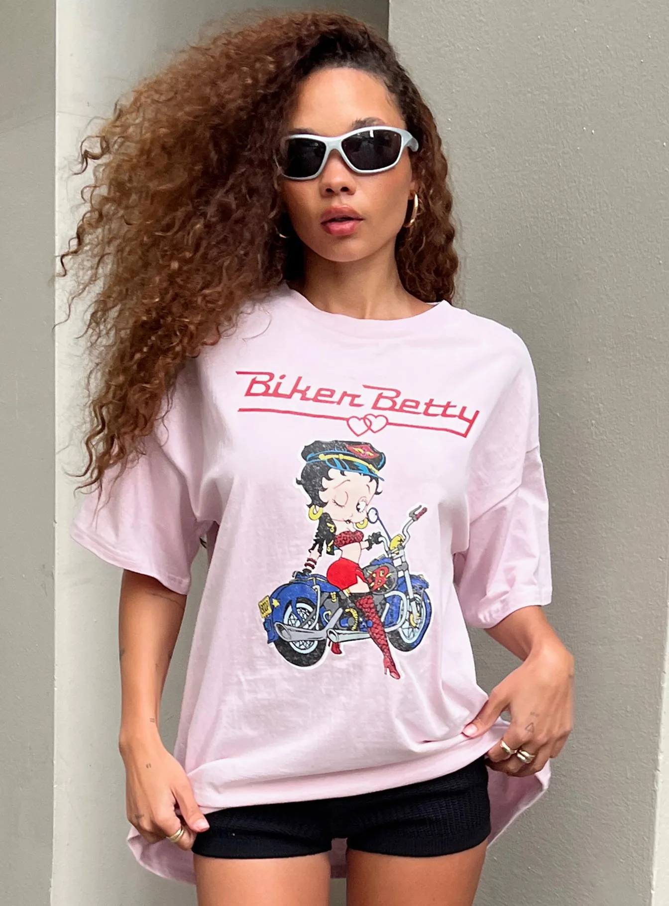 AntiBacterialTreatment High-Quality Fabric Betty Boop Oversized Biker Tee Pink