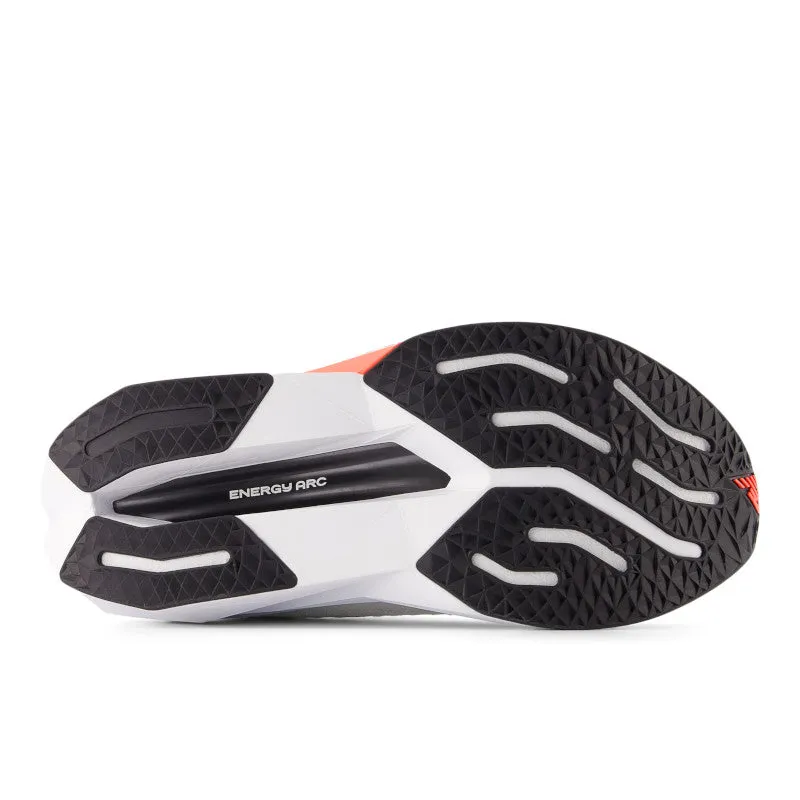 Women's FuelCell SuperComp Trainer V3 with foam padding Modern Appearance