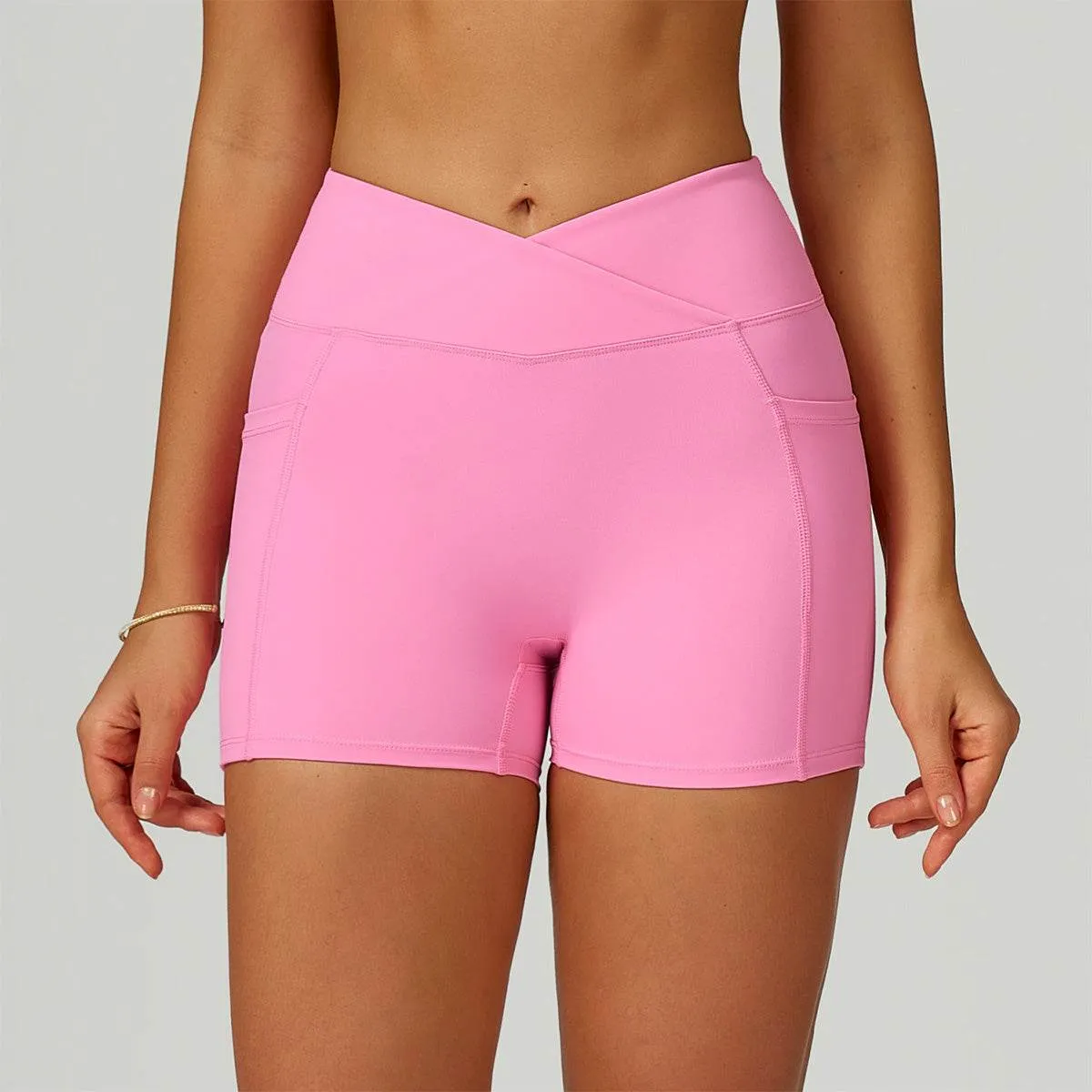 Cross Waist Yoga Shorts with Pockets Relaxed Fashion