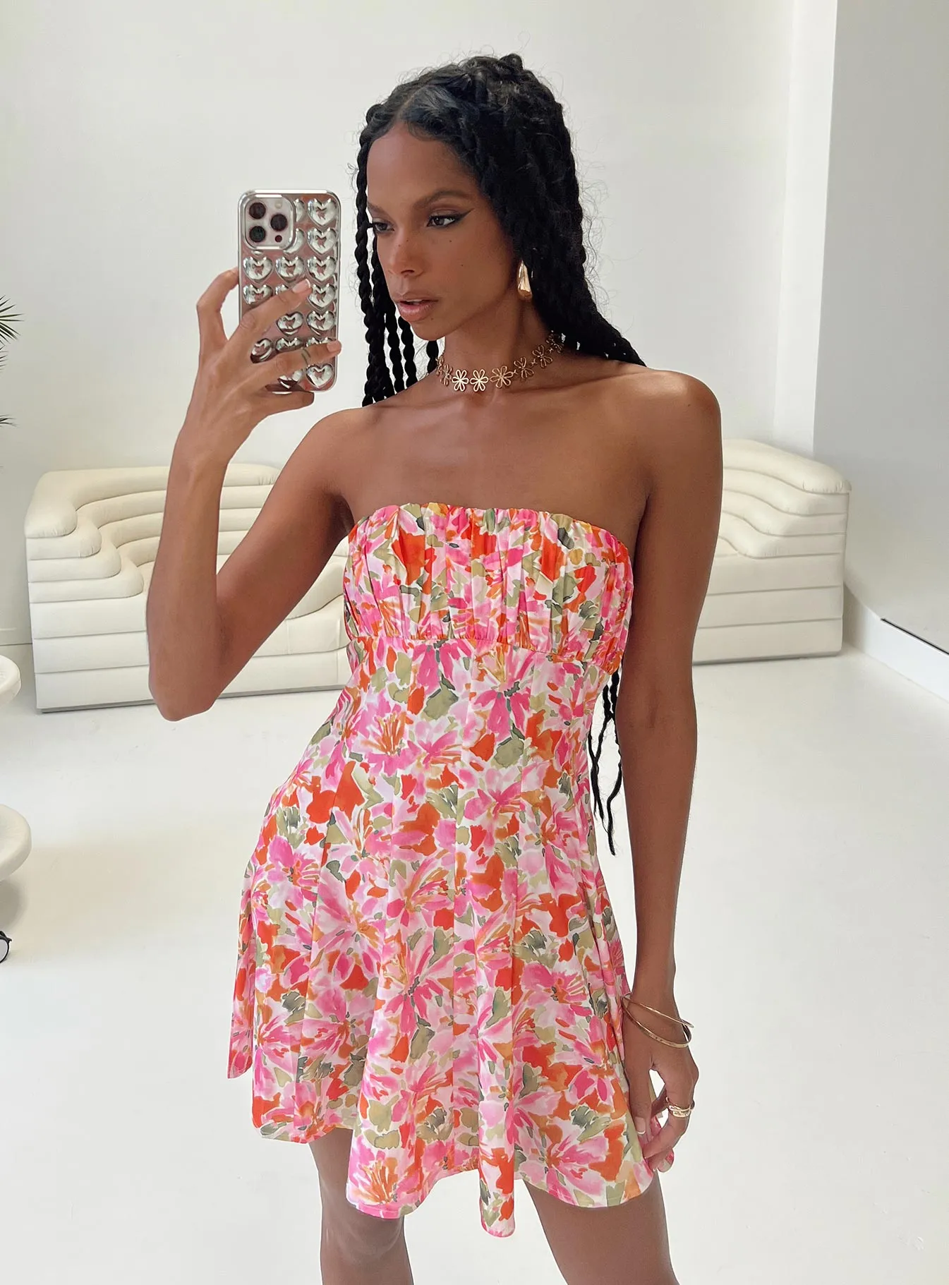 Stylish Pick Classy Look Largo Strapless Mini Dress Multi