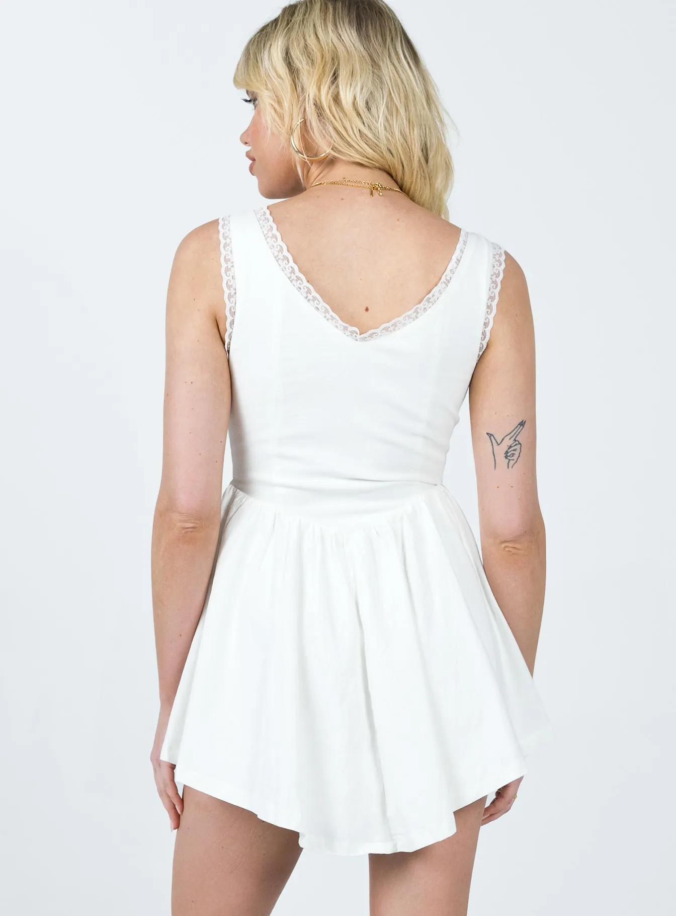 Scarlett Mini Dress White Breathable Style Sleek Cut