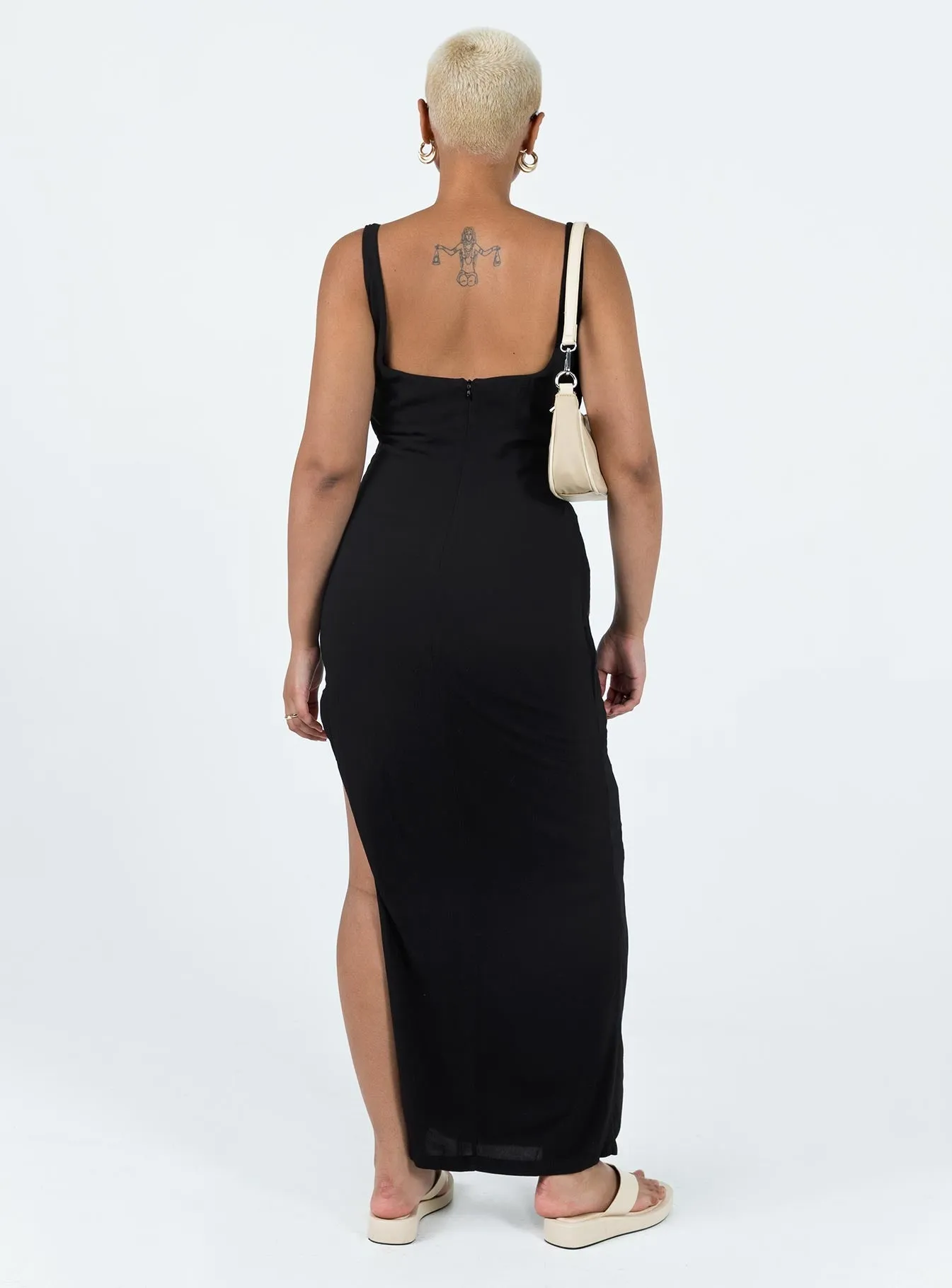 Shanaeya 90s Maxi Dress Black Work Mood
