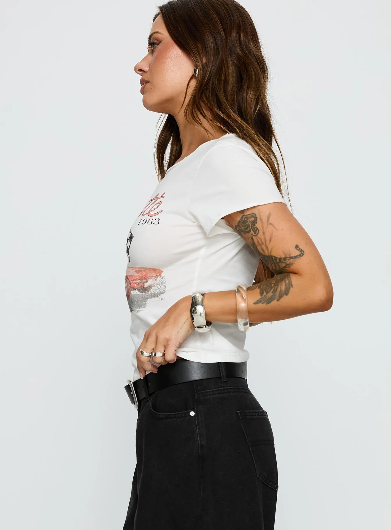 Corvette 1963 Off Shoulder Graphic Top White Distressed Hem Finish