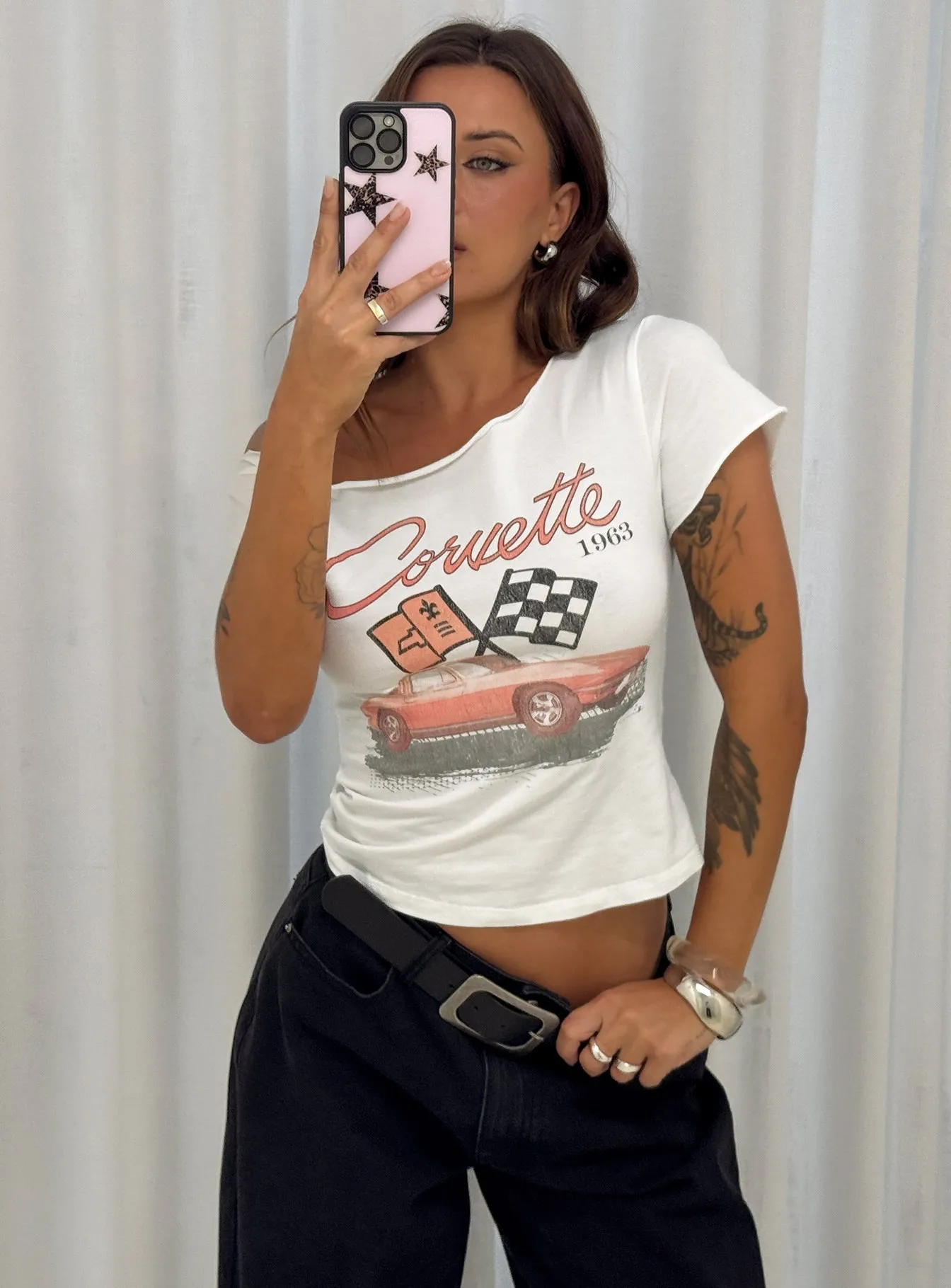 Playful Design Neutral Color Corvette 1963 Off Shoulder Graphic Top White