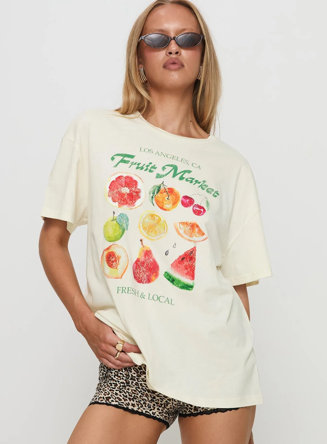Layered Look Wear Fruit Market Oversized Tee White
