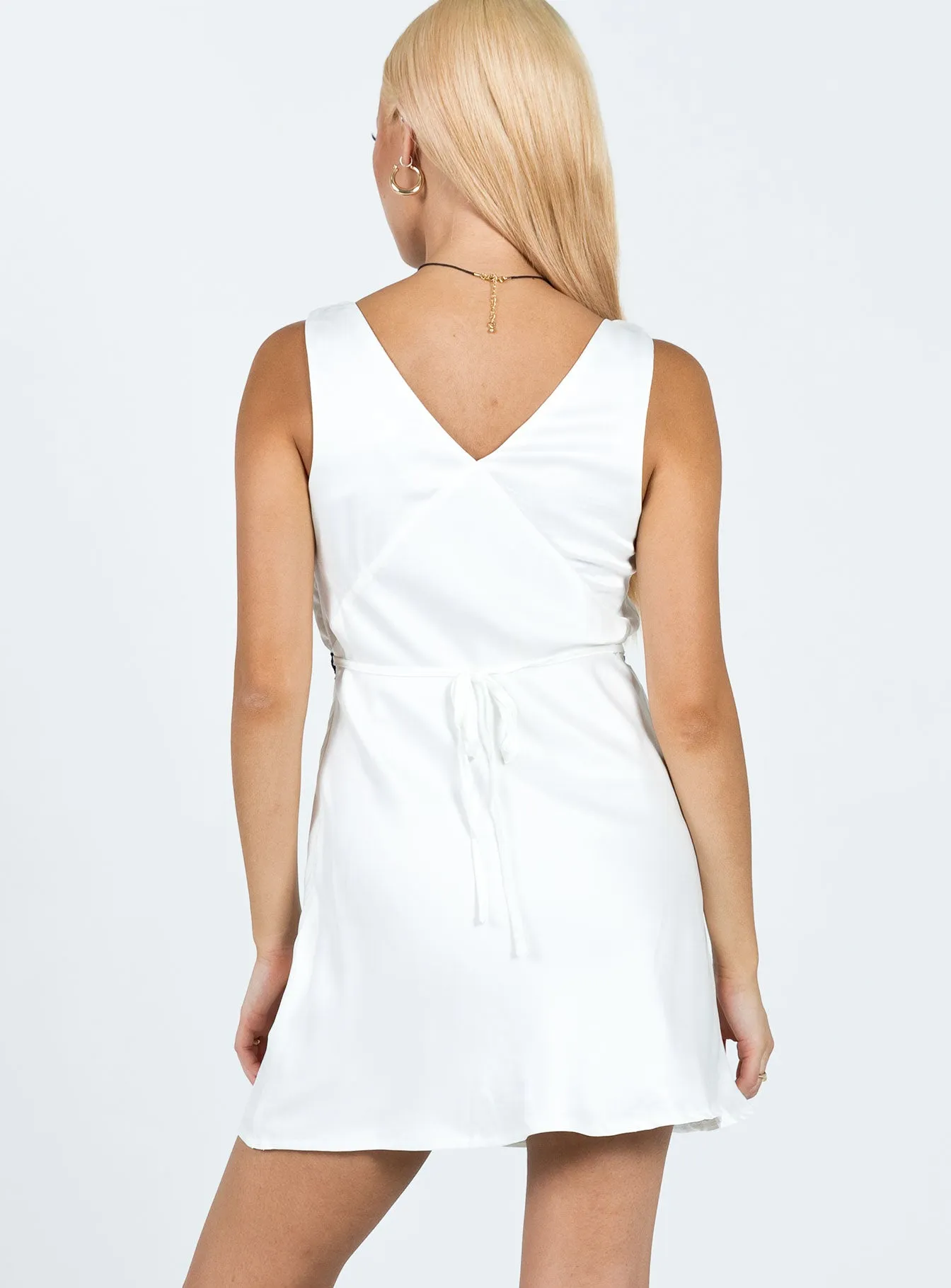 Happy Fit Wool-Blend Yaralla Mini Dress White / Black