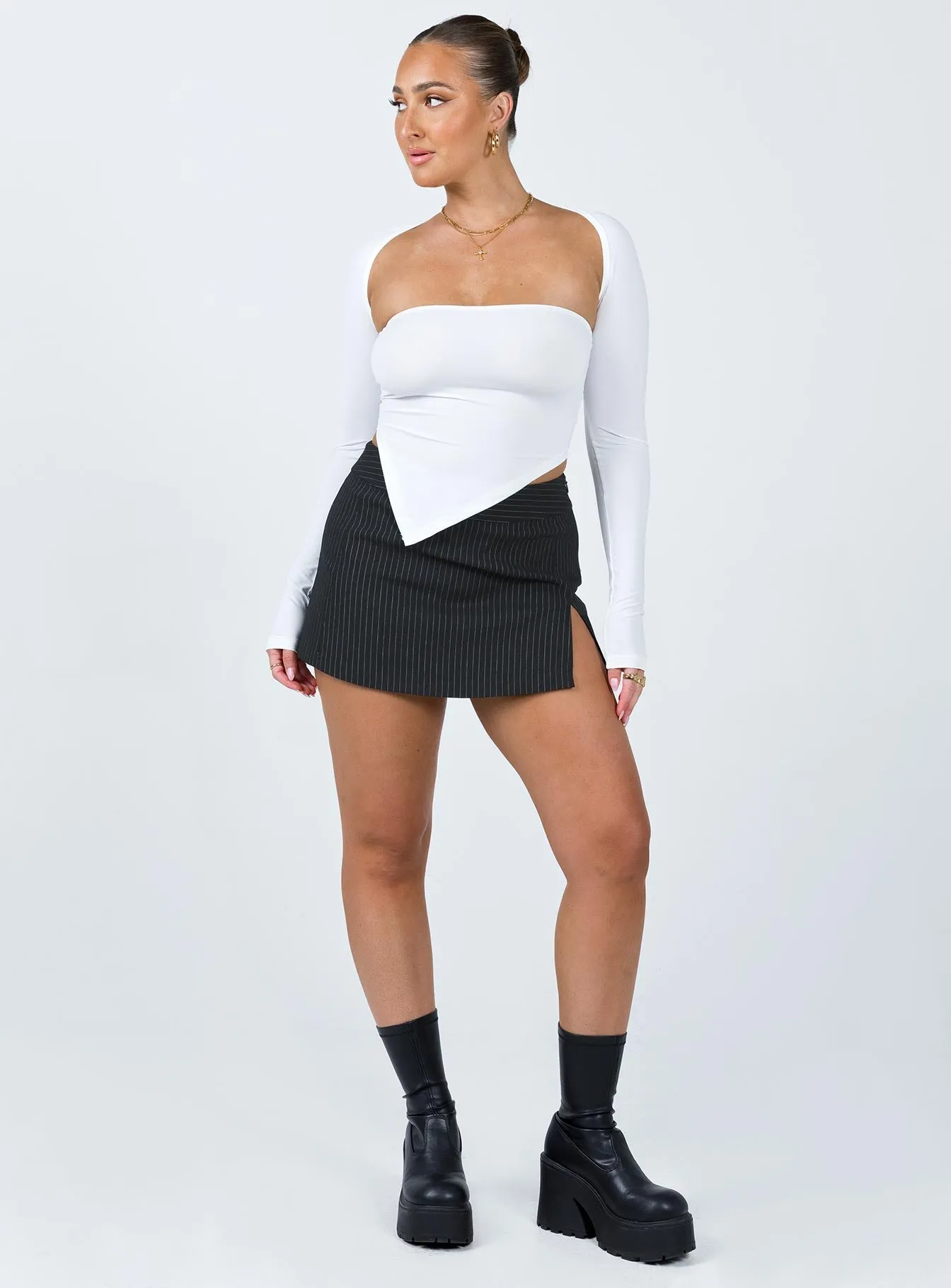 Bella Mini Skirt Pinstripe Crisp Fit Breezy Style