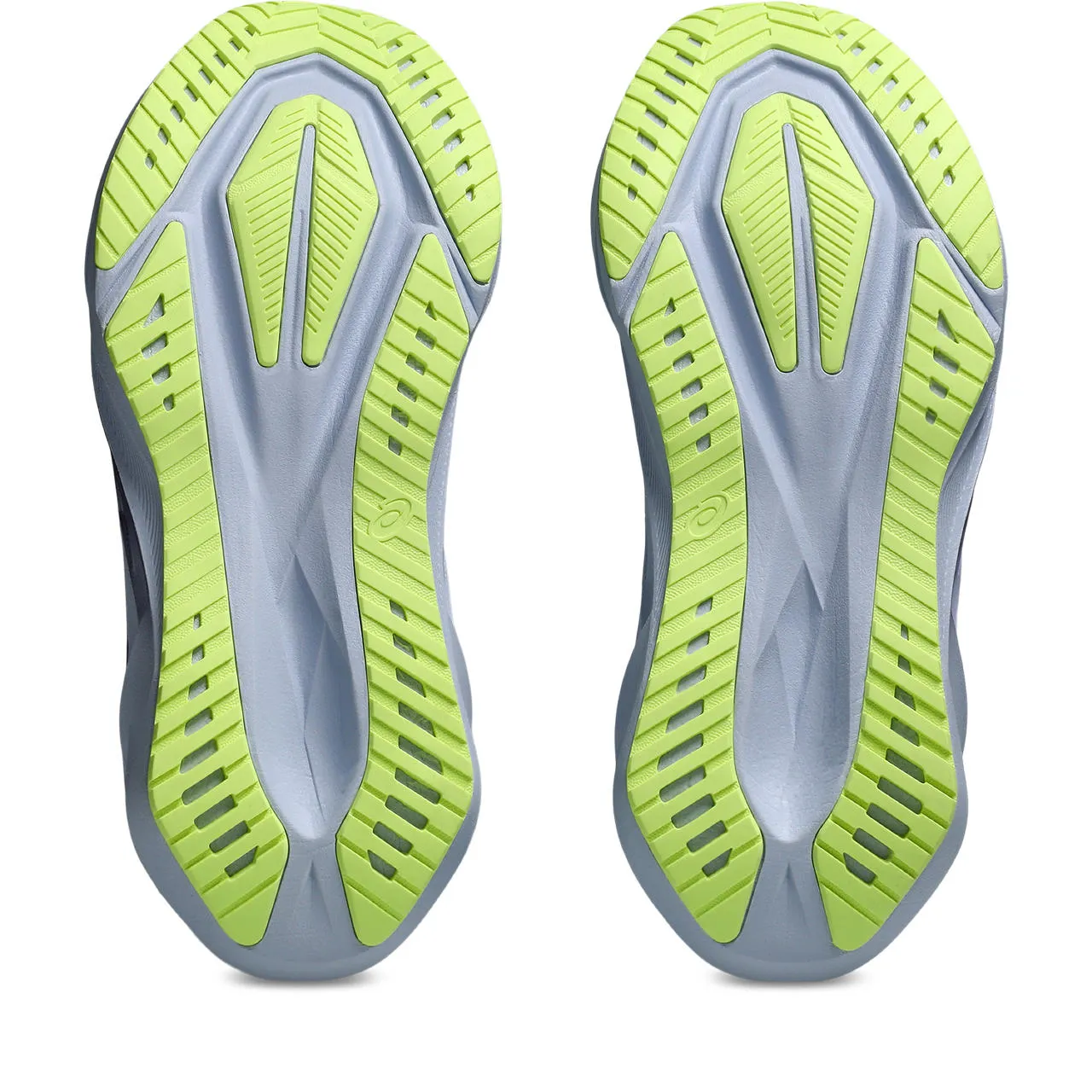 Textured Women's Novablast 5