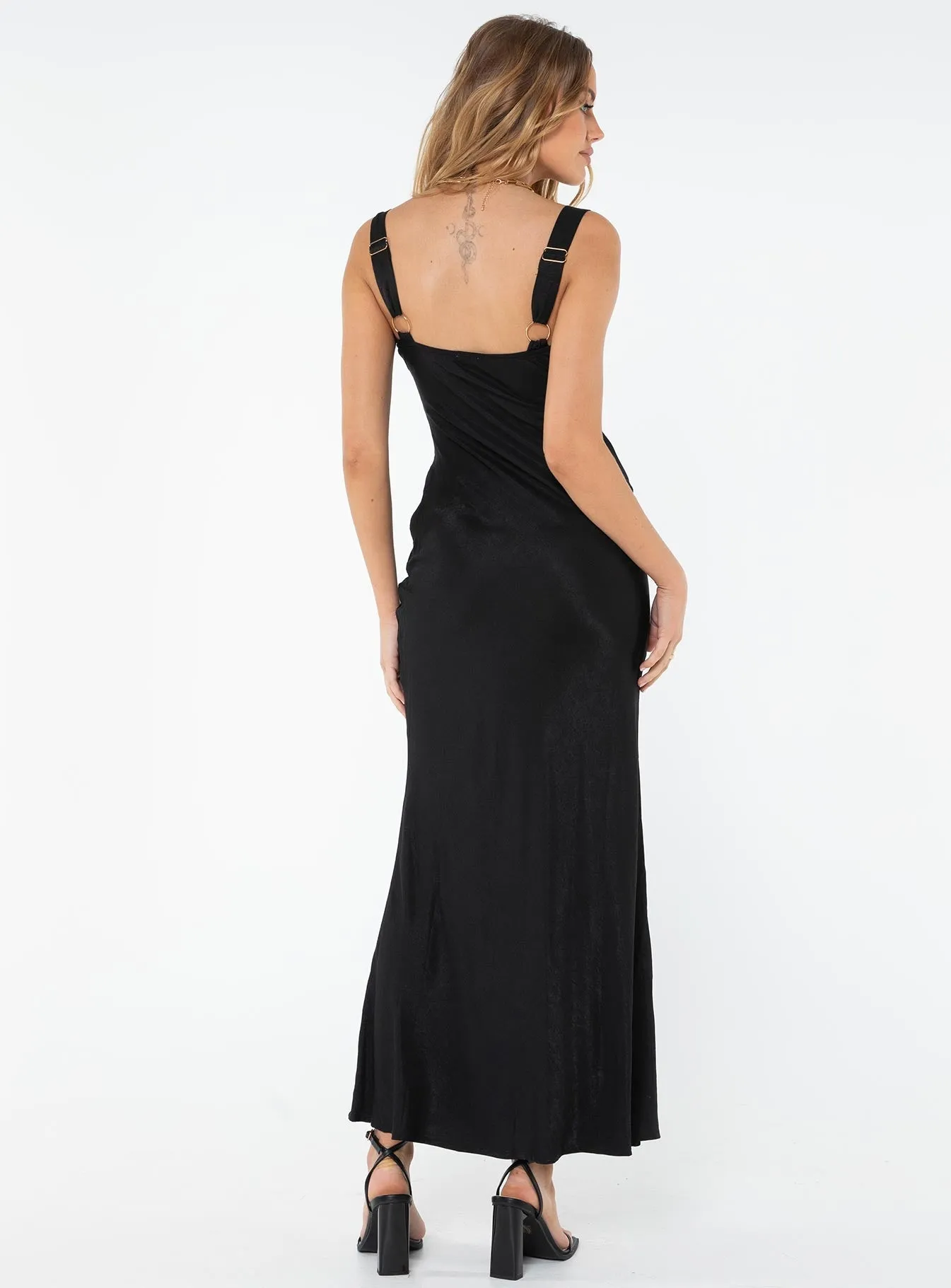 Soft and Chic Fitted Neat Marysia Maxi Dress Black