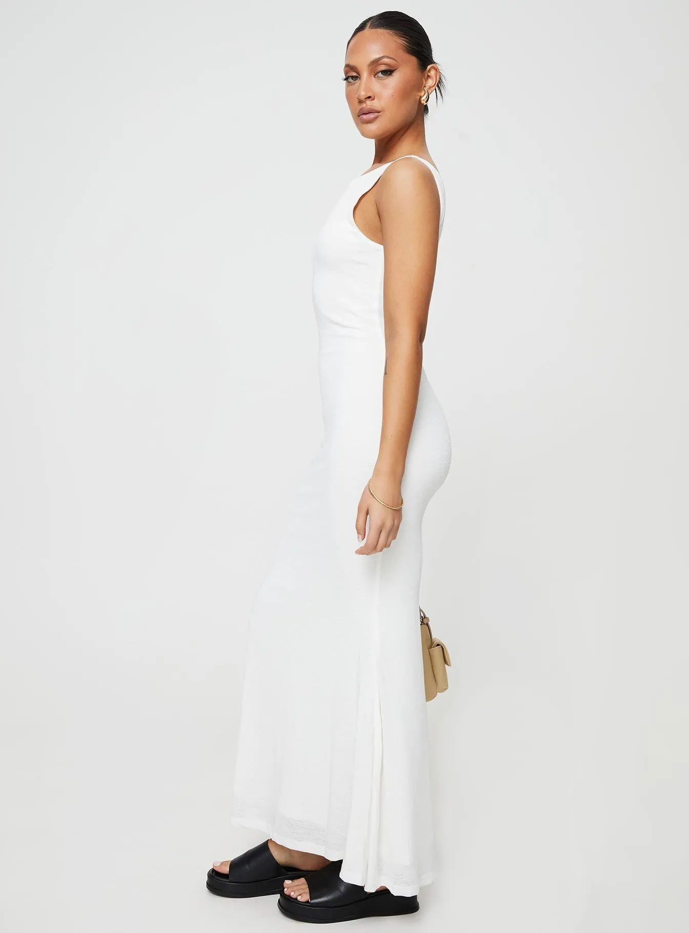 Lounge Outfit Ashen Maxi Dress White