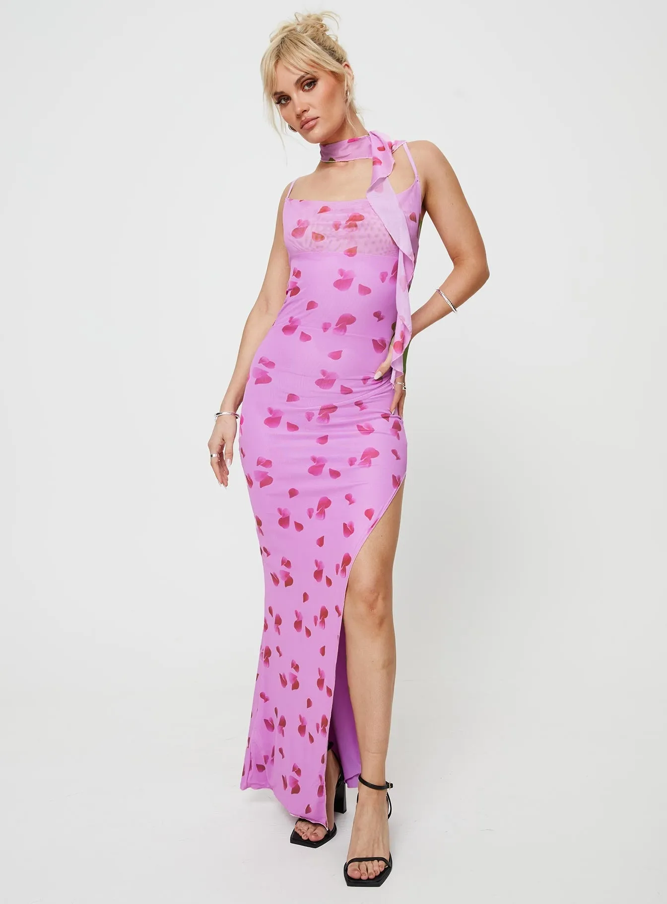 Effortless Layering Travel Vibe Leland Scarf Maxi Dress Pink