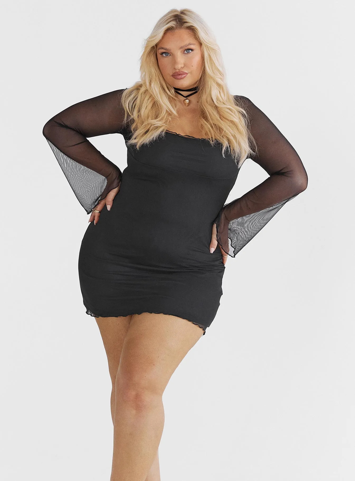 Quiet Luxury Urban Aesthetic Bilbao Long Sleeve Mini Dress Black Curve