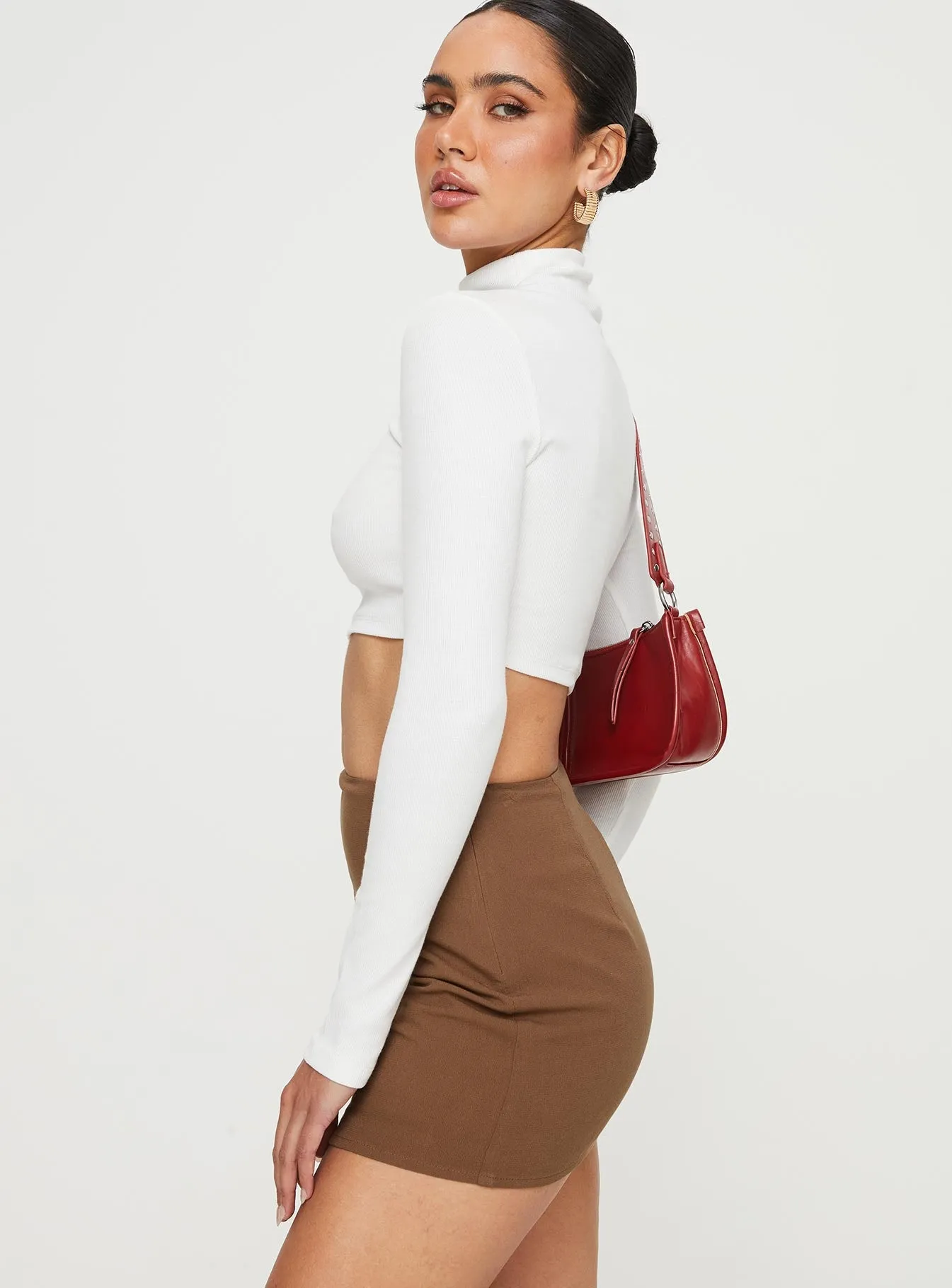 Cozy Movement Caraliia Mini Skirt Brown