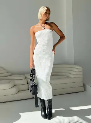 Comfortable Look Lasance Maxi Dress White