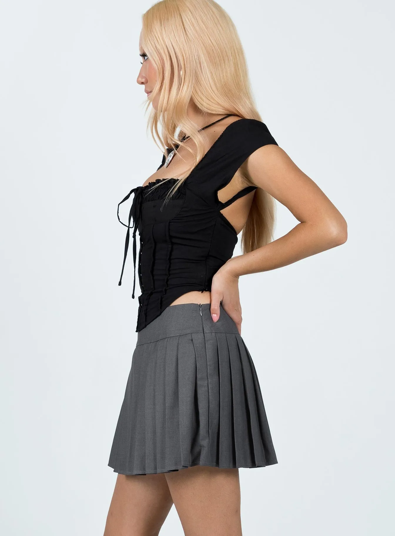Chic Look button detail Kierce Pleated Mini Skirt Grey