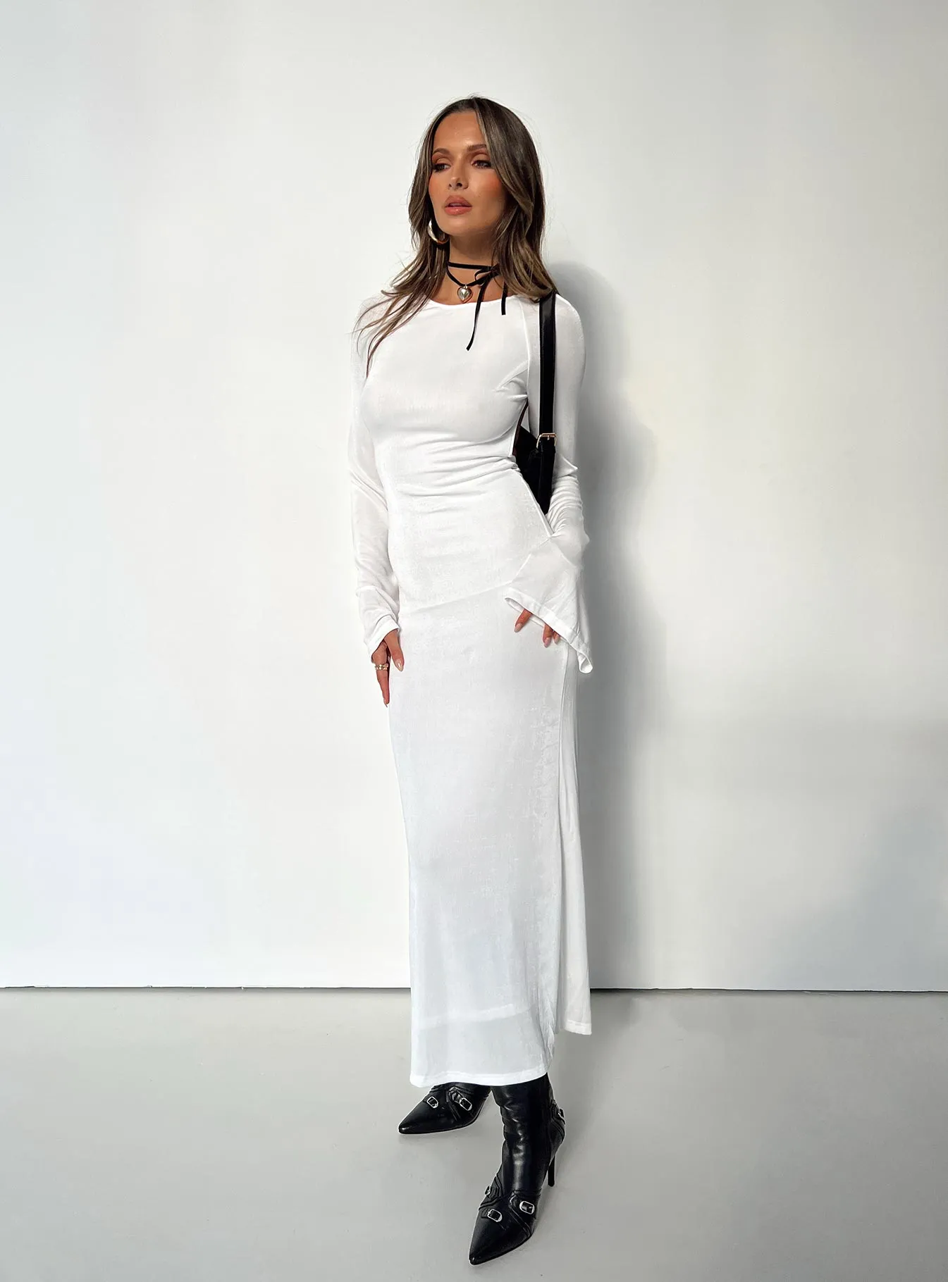Urban appeal Sharp Motion Amersham Long Sleeve Maxi Dress White