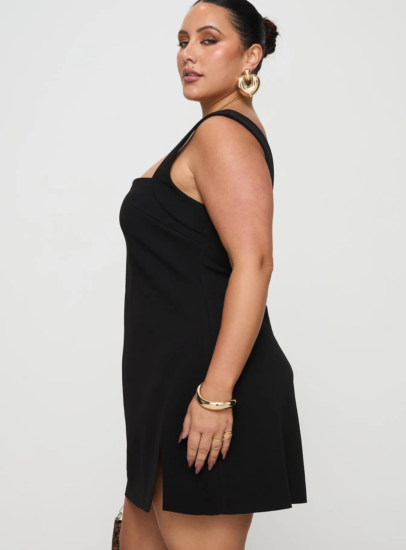 Bombshell Mini Dress Black Curve Rose Soft Bow-Detail