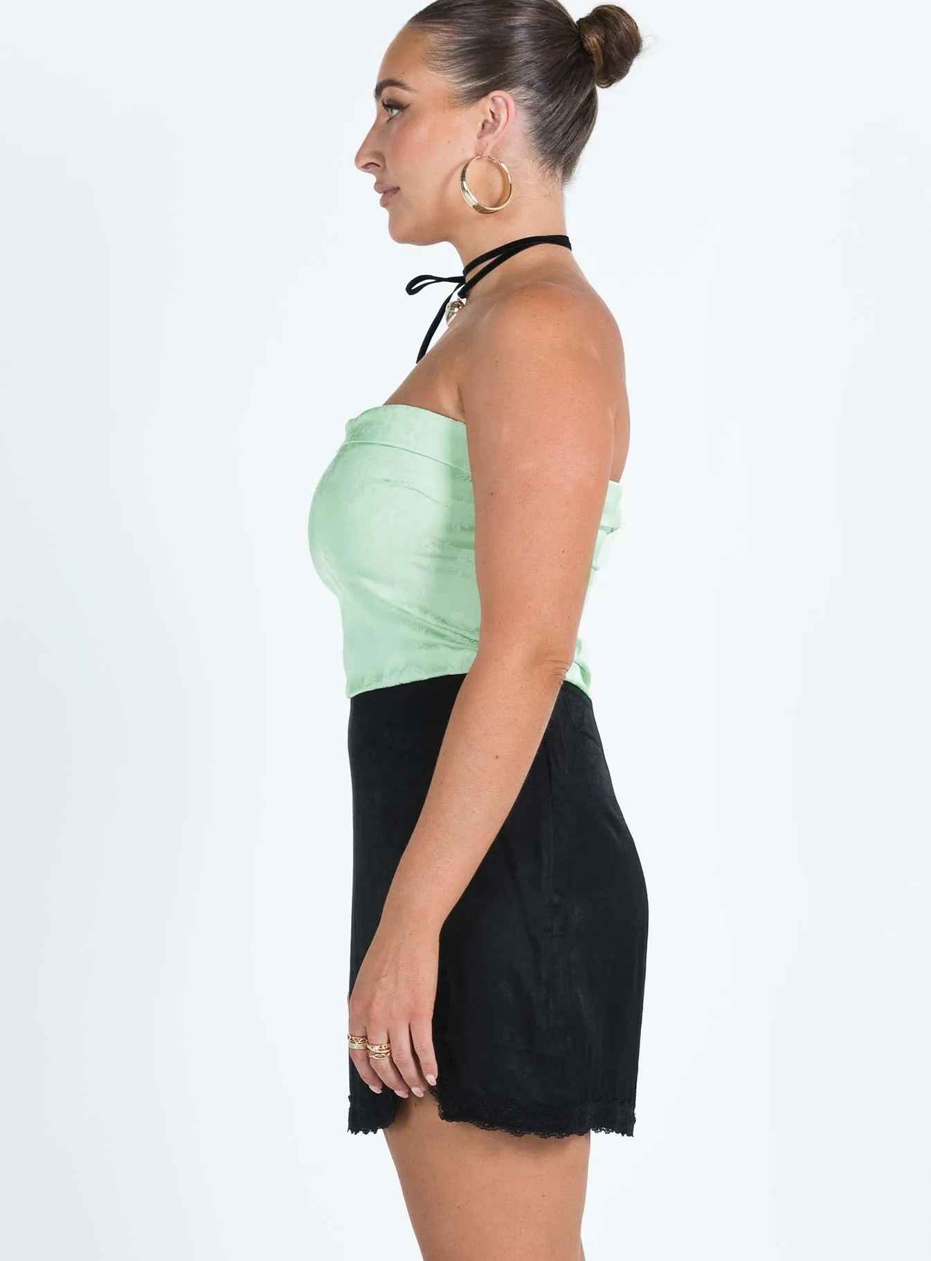 Smart Edge Peridot Mini Skirt Black